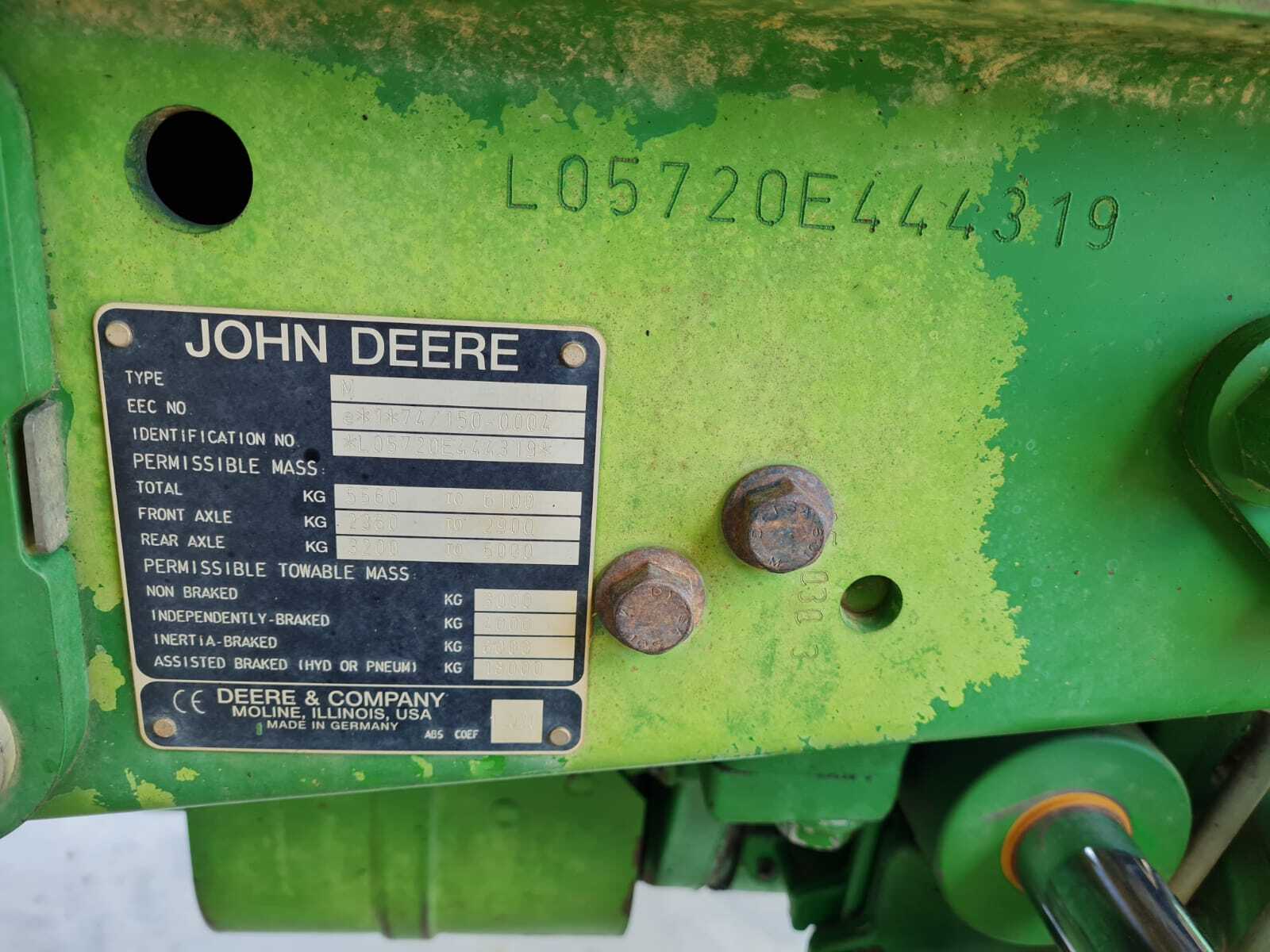 JOHN DEERE 5720