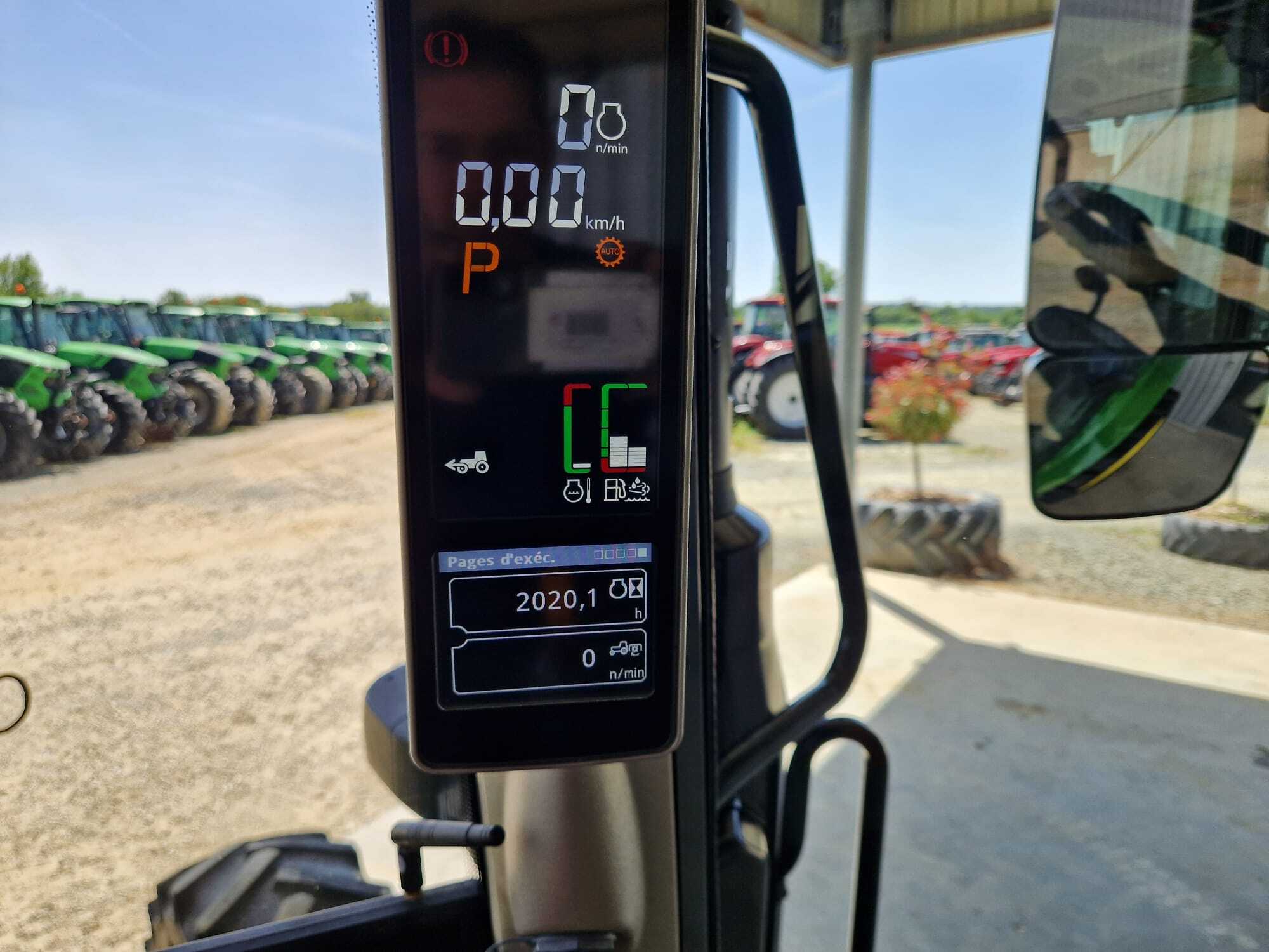 JOHN DEERE 6100M
