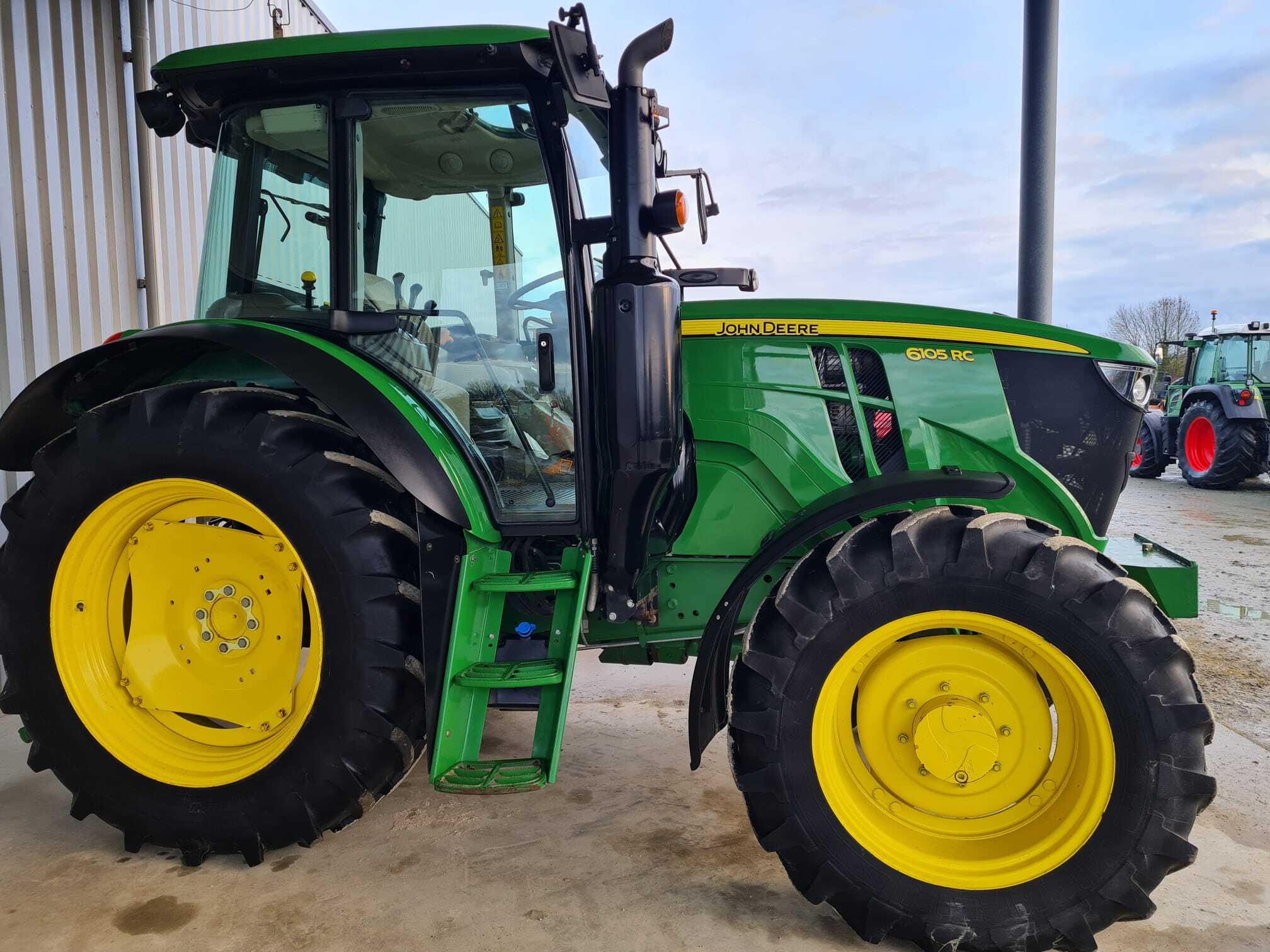 JOHN DEERE 6105 RC