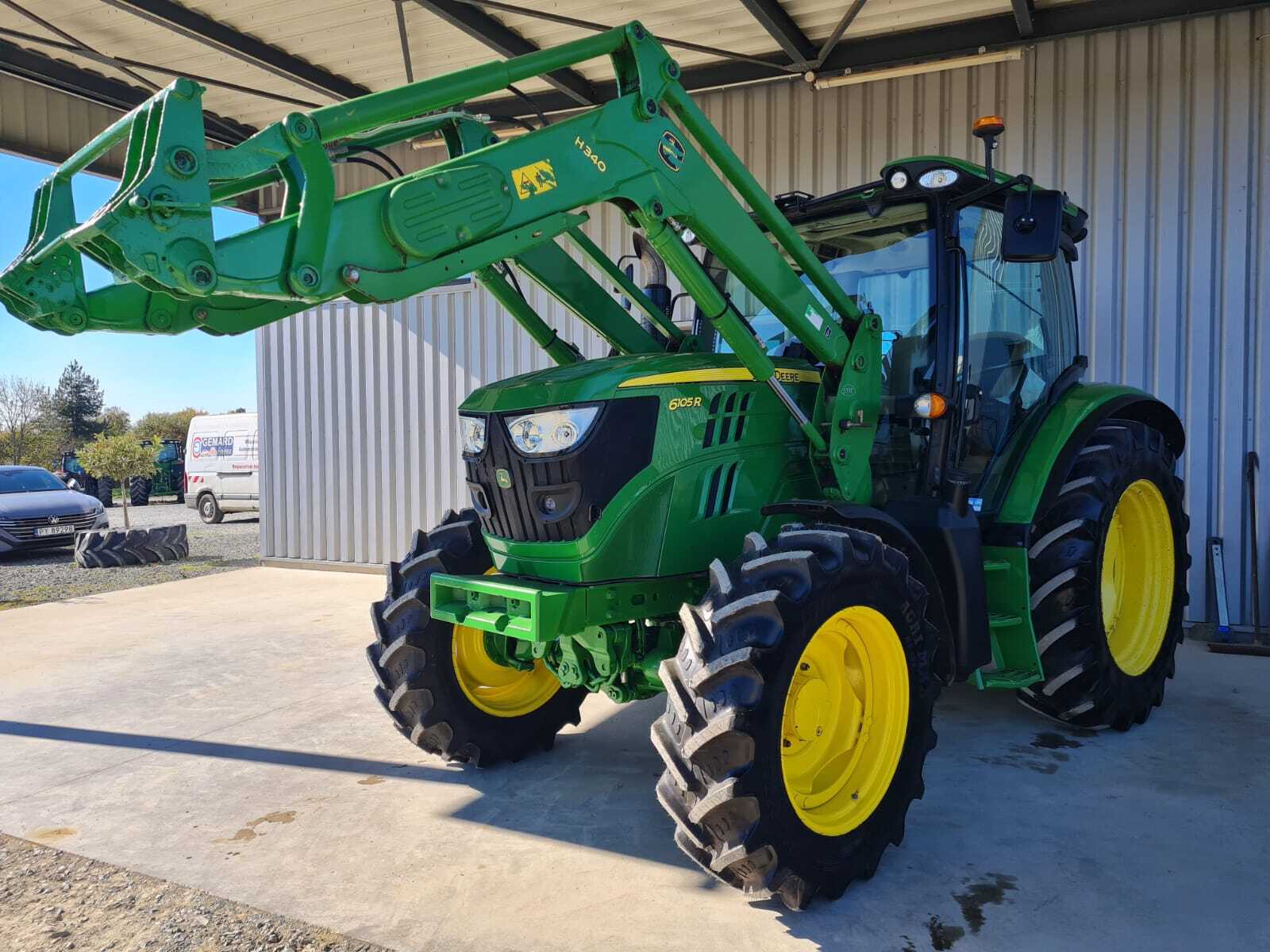 JOHN DEERE 6105R