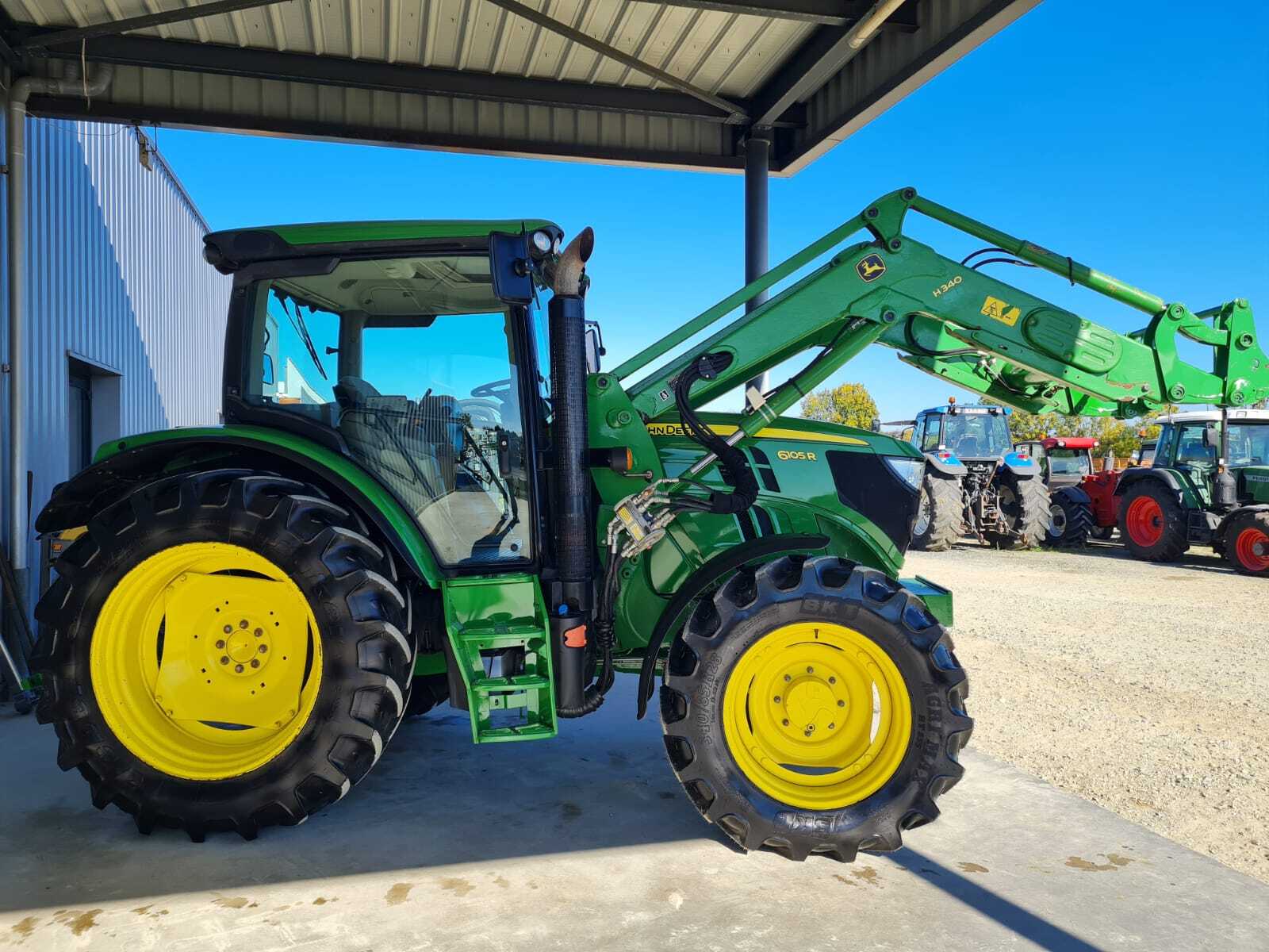 JOHN DEERE 6105R