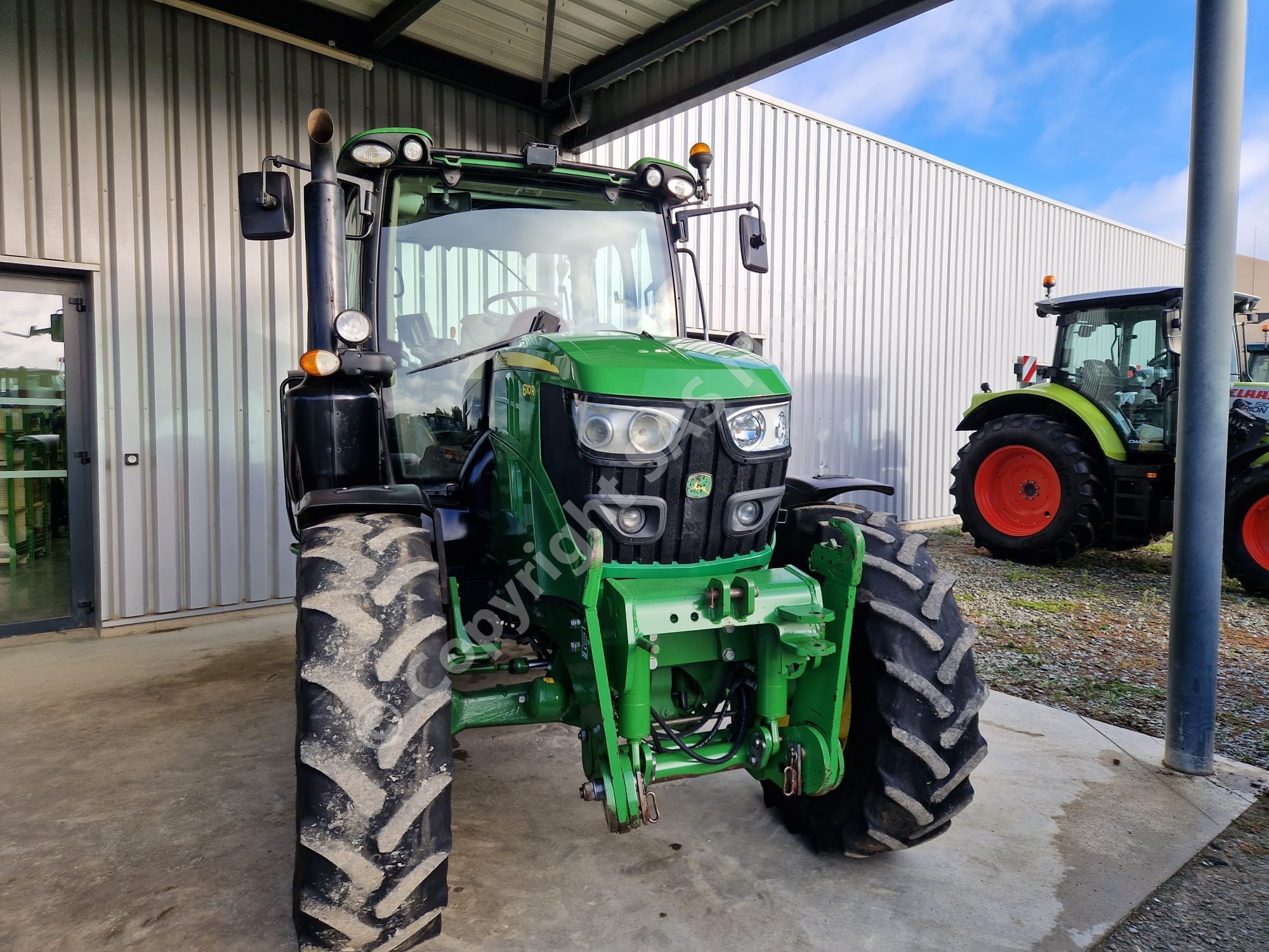 JOHN DEERE 6110R