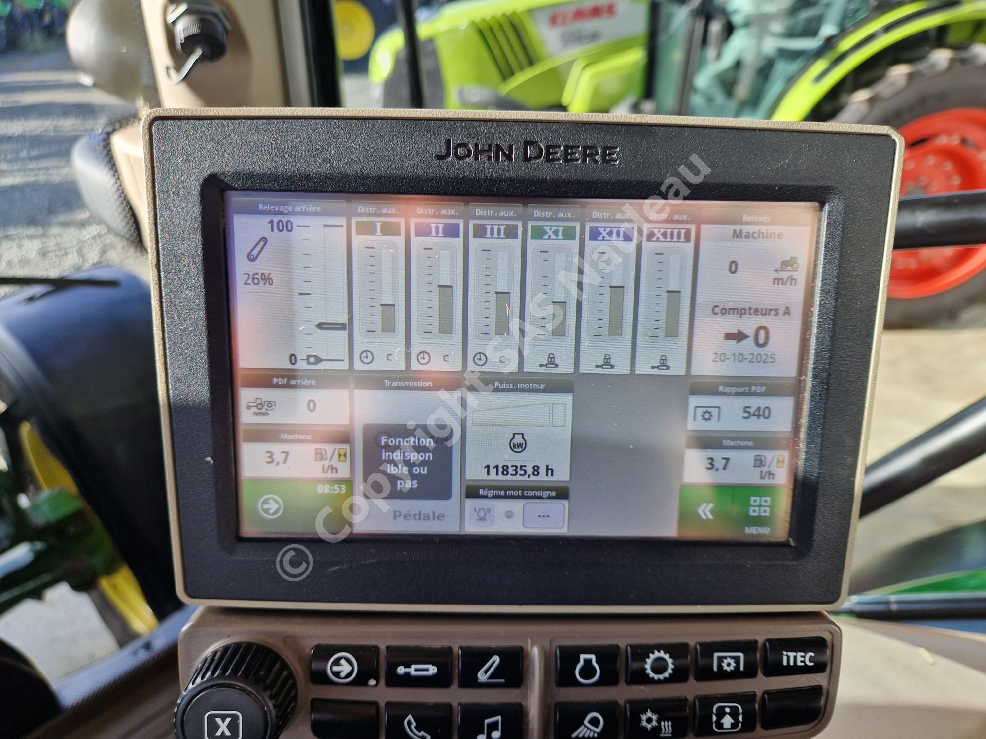 JOHN DEERE 6110R