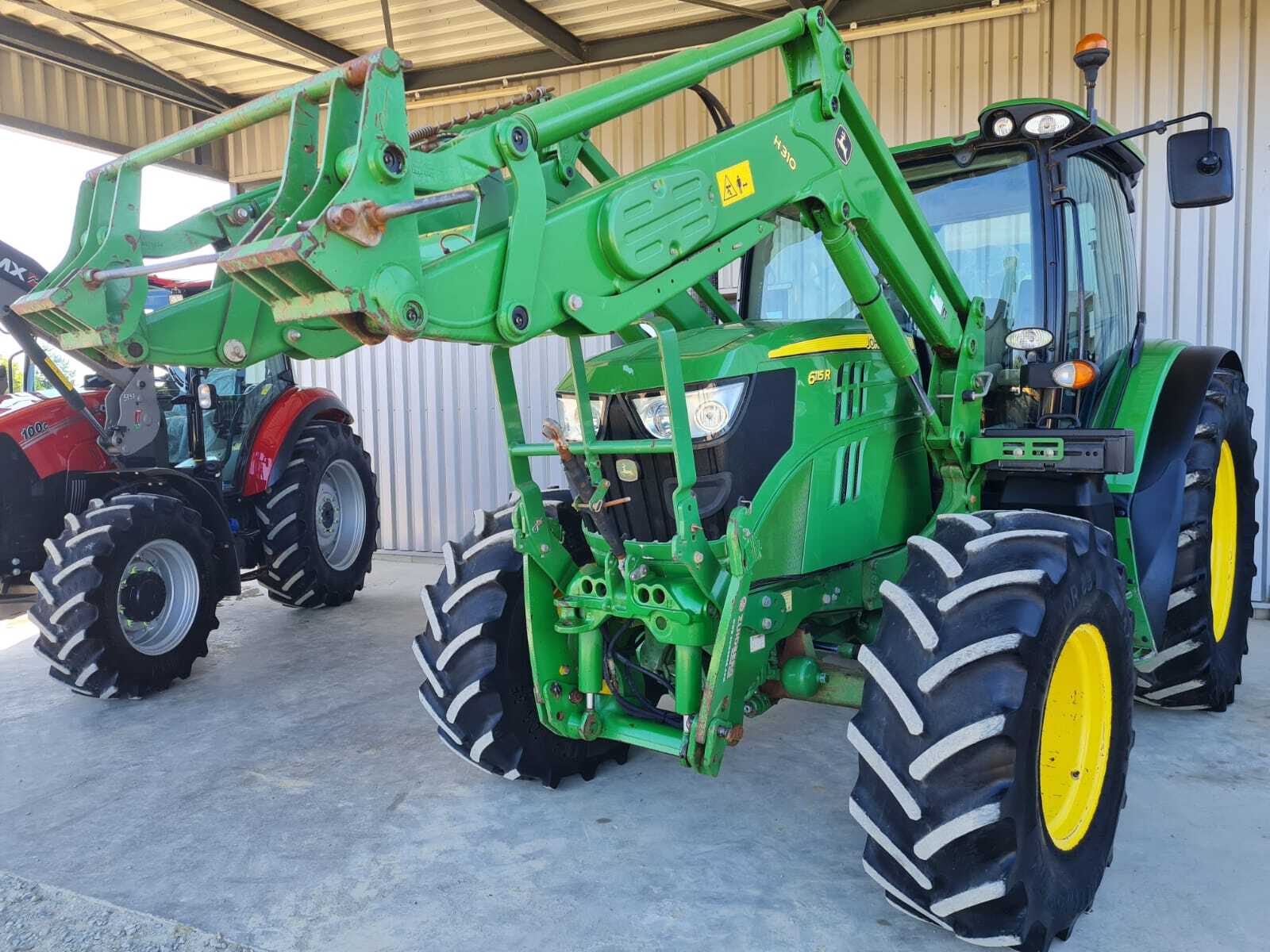 JOHN DEERE 6115R