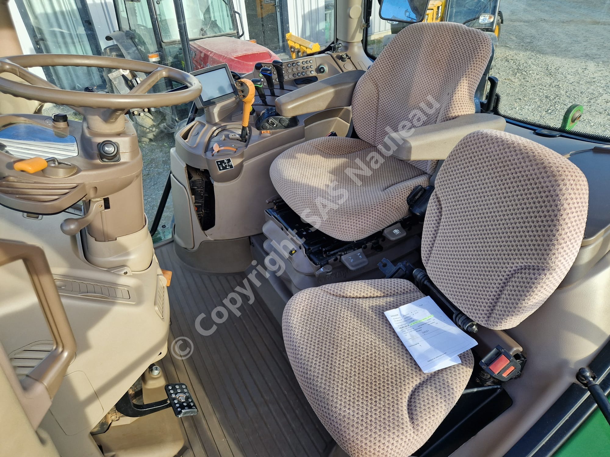 JOHN DEERE 6R115