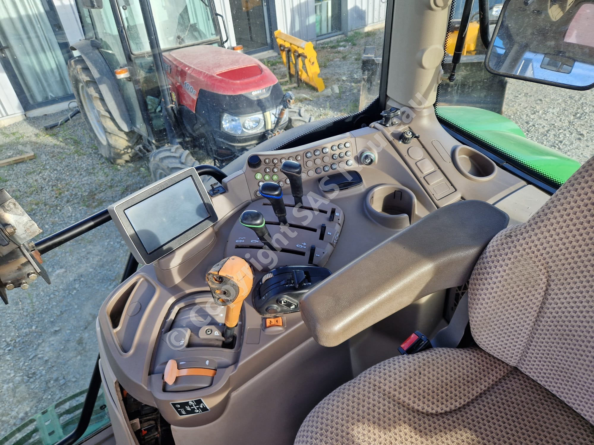 JOHN DEERE 6R115