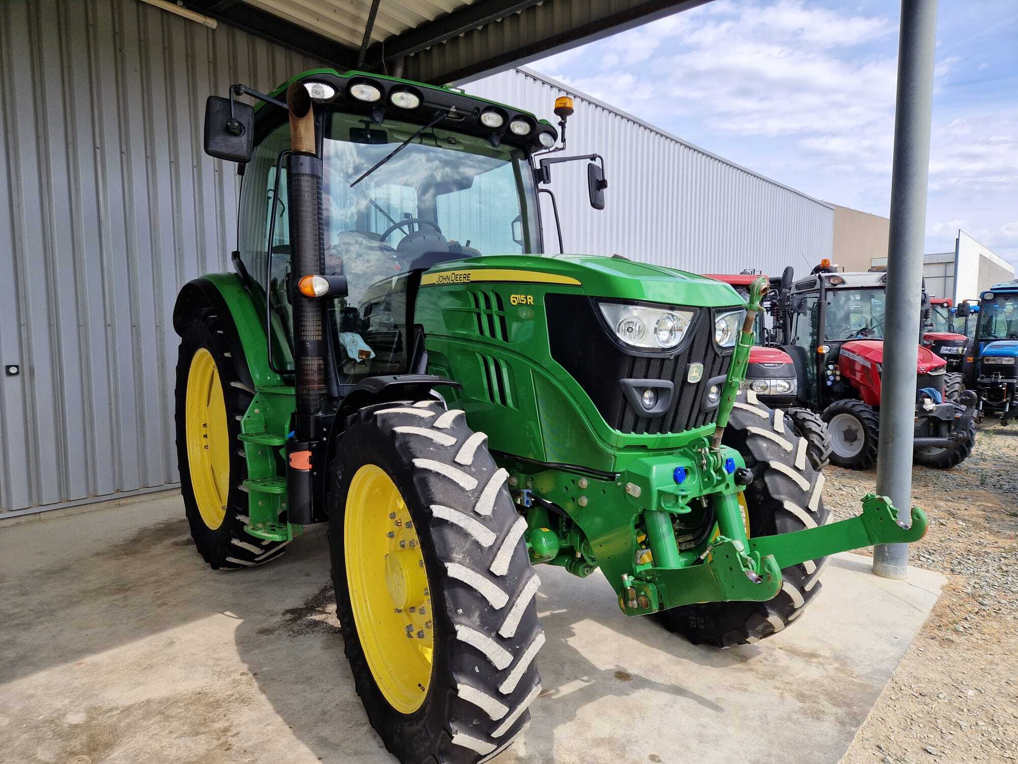JOHN DEERE 6115R POWERQUAD
