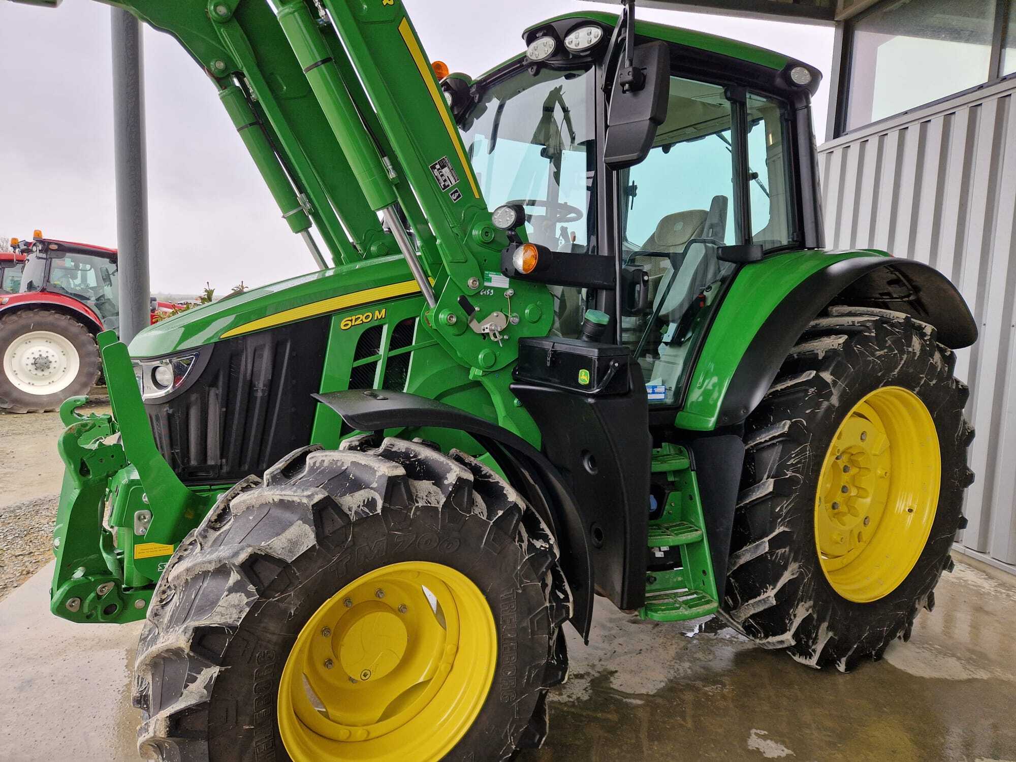 JOHN DEERE 6120M AUTOPOWER