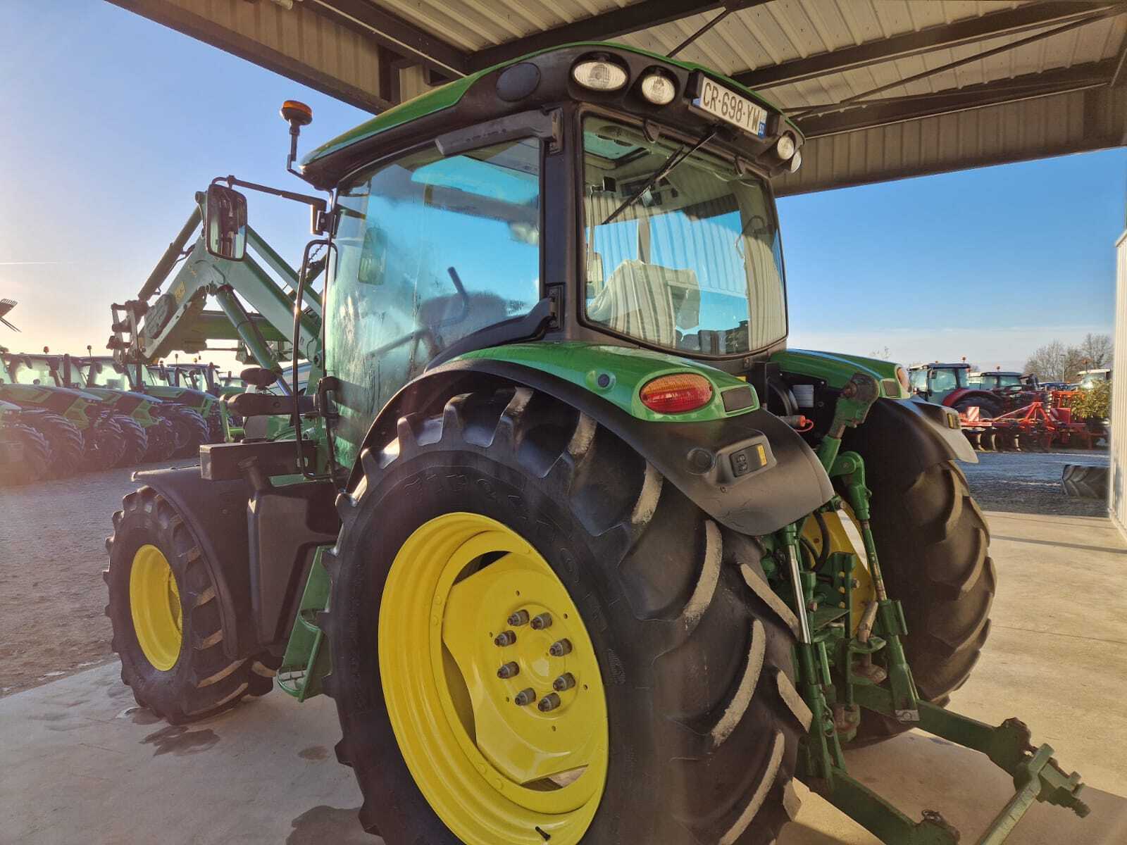 JOHN DEERE 6125R