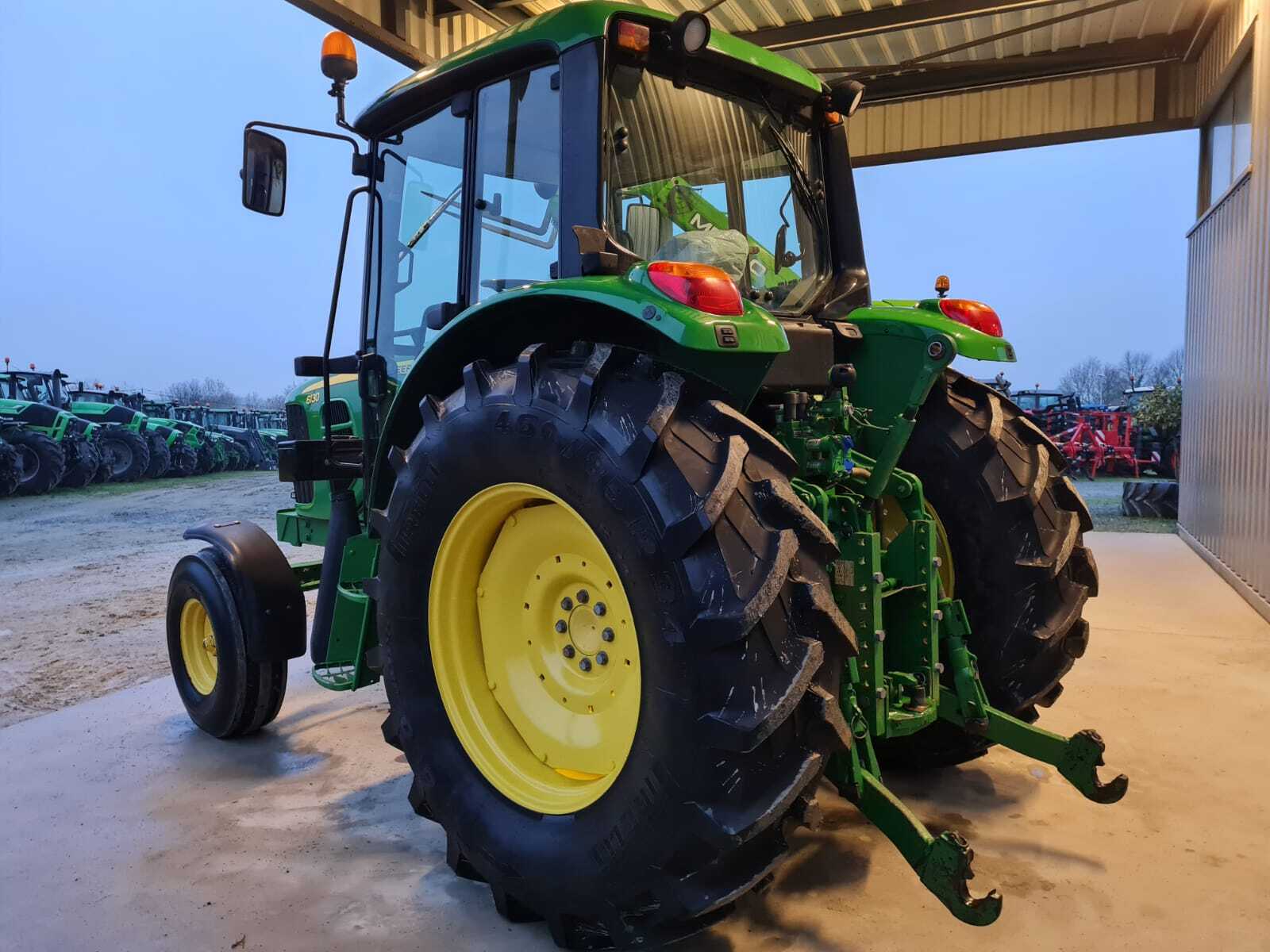 JOHN DEERE 6130