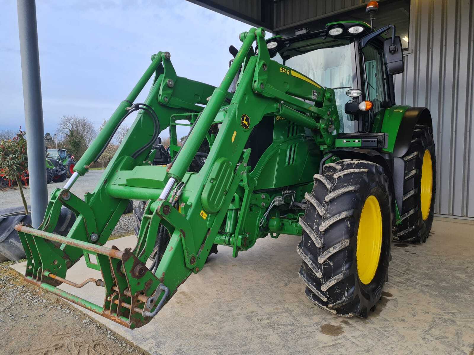 JOHN DEERE 6140M