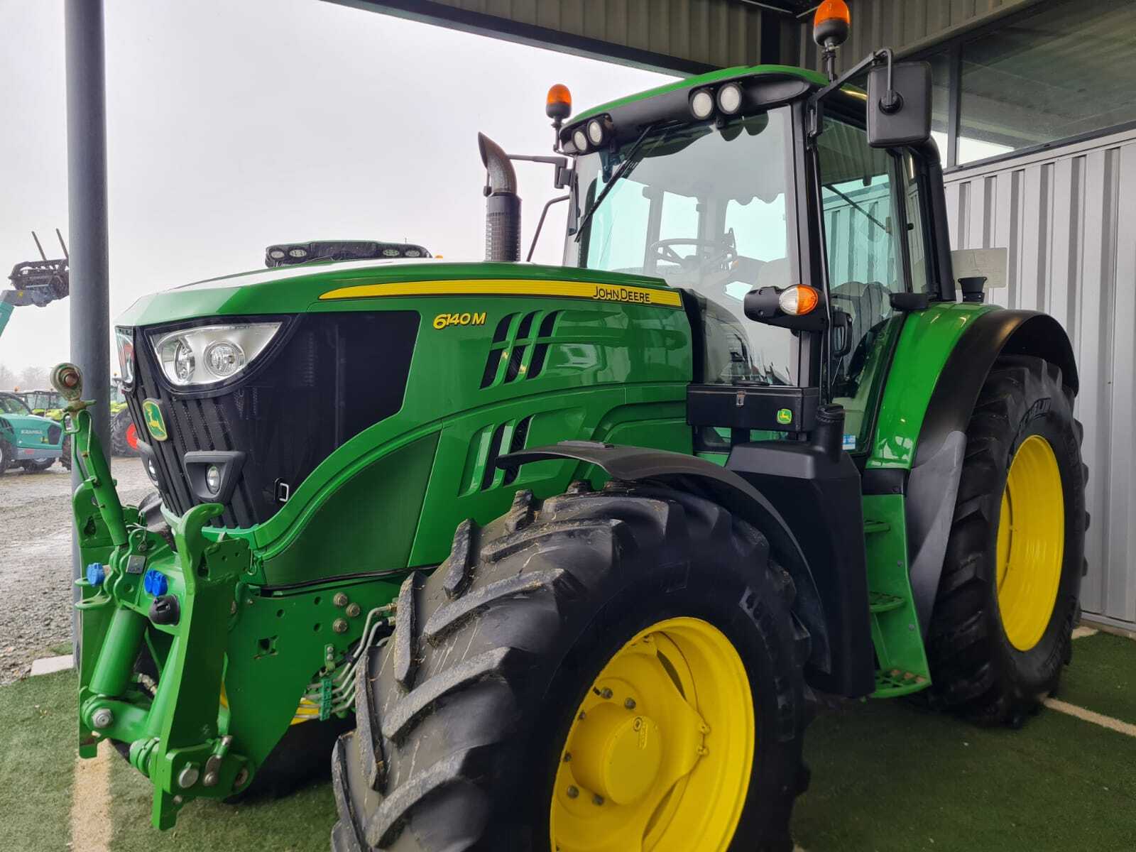 JOHN DEERE 6140M