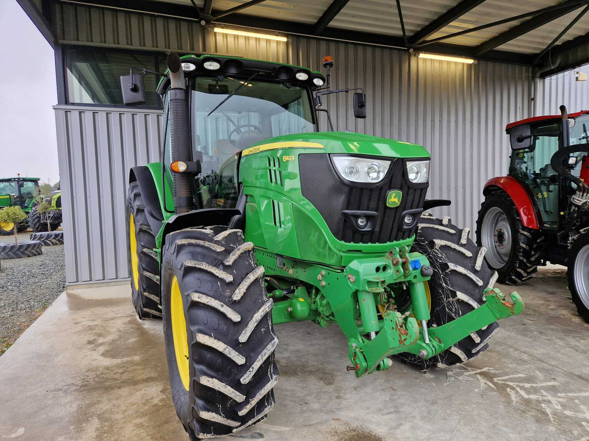 JOHN DEERE 6140R AUTOPOWER