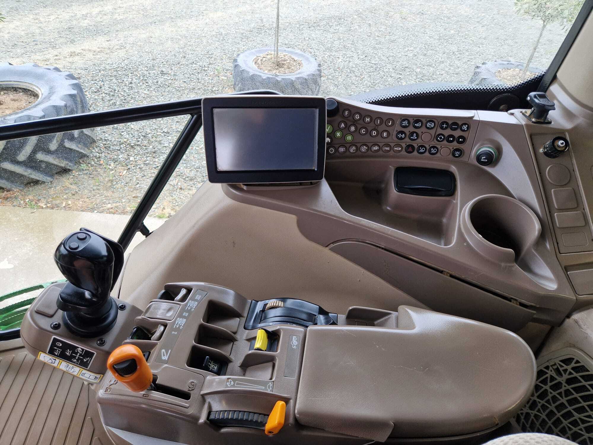 JOHN DEERE 6140R AUTOPOWER
