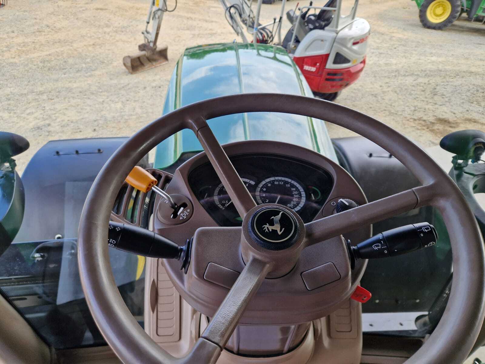 JOHN DEERE 6140R