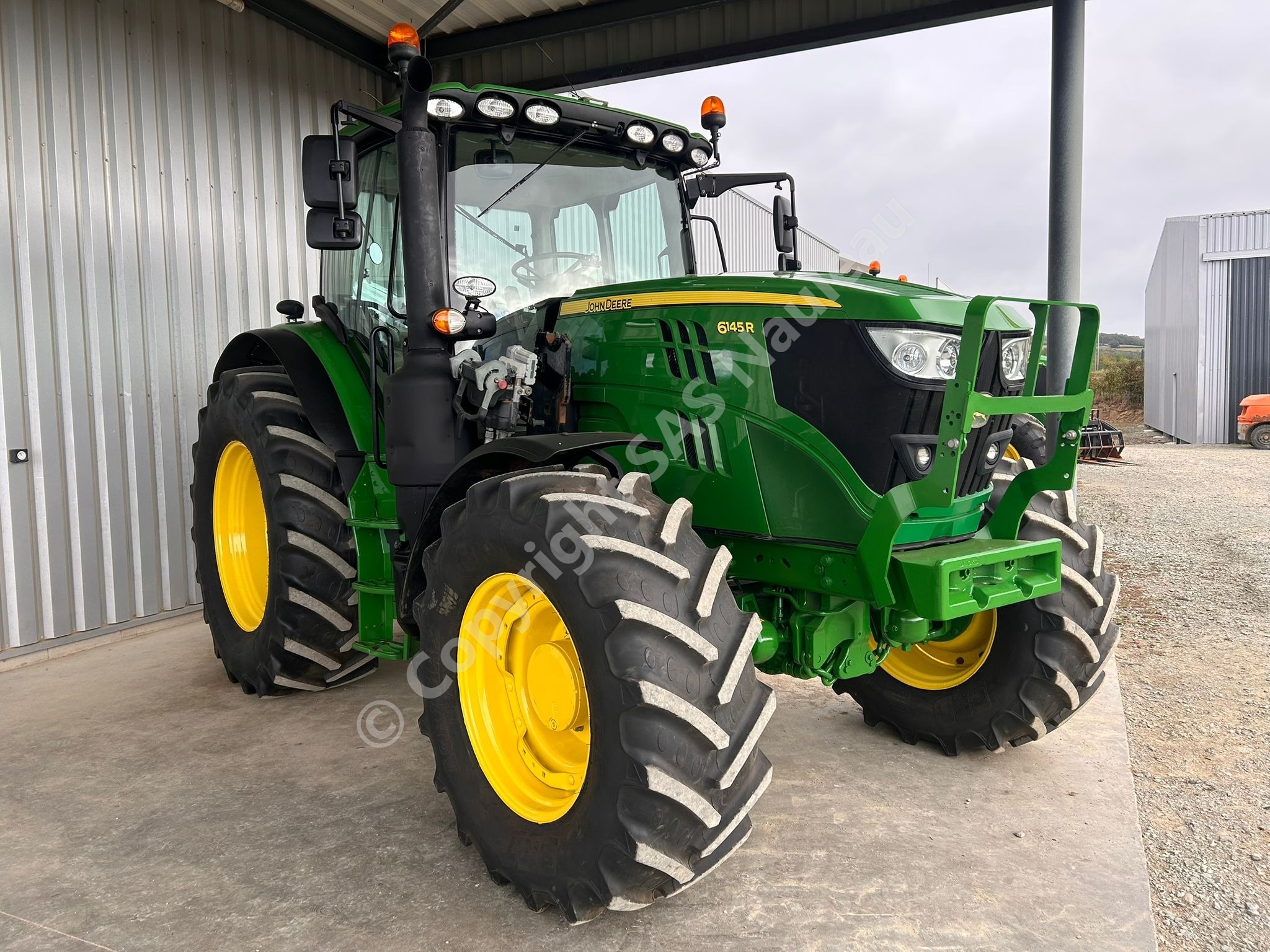 JOHN DEERE 6145R