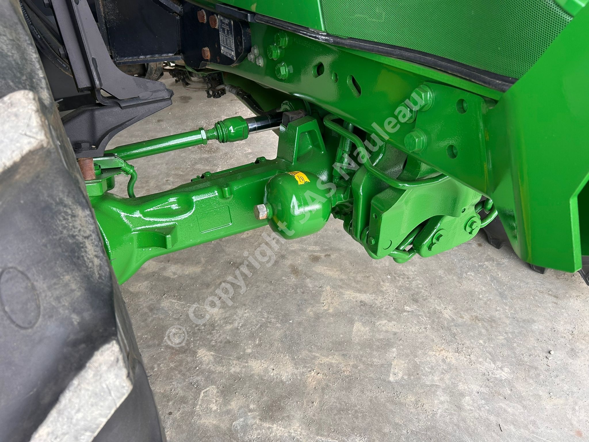 JOHN DEERE 6145R