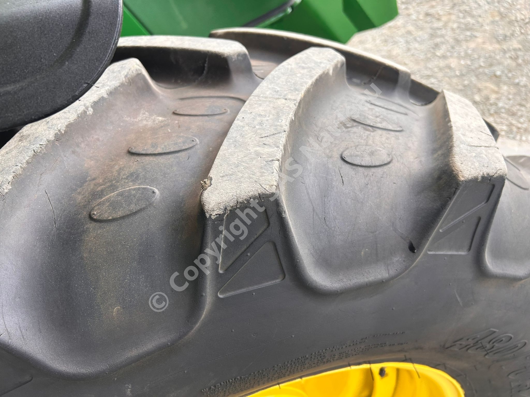 JOHN DEERE 6145R