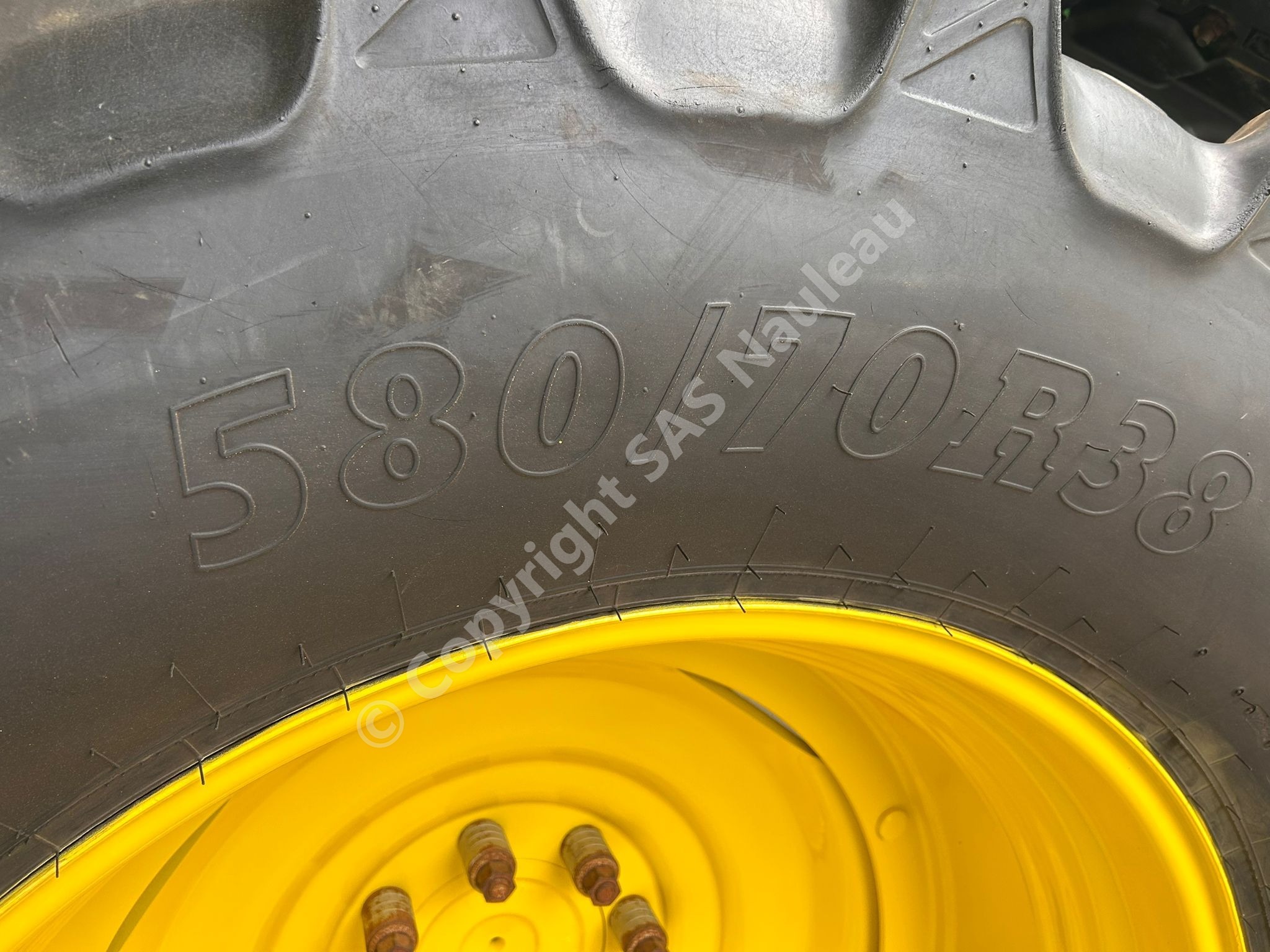 JOHN DEERE 6145R