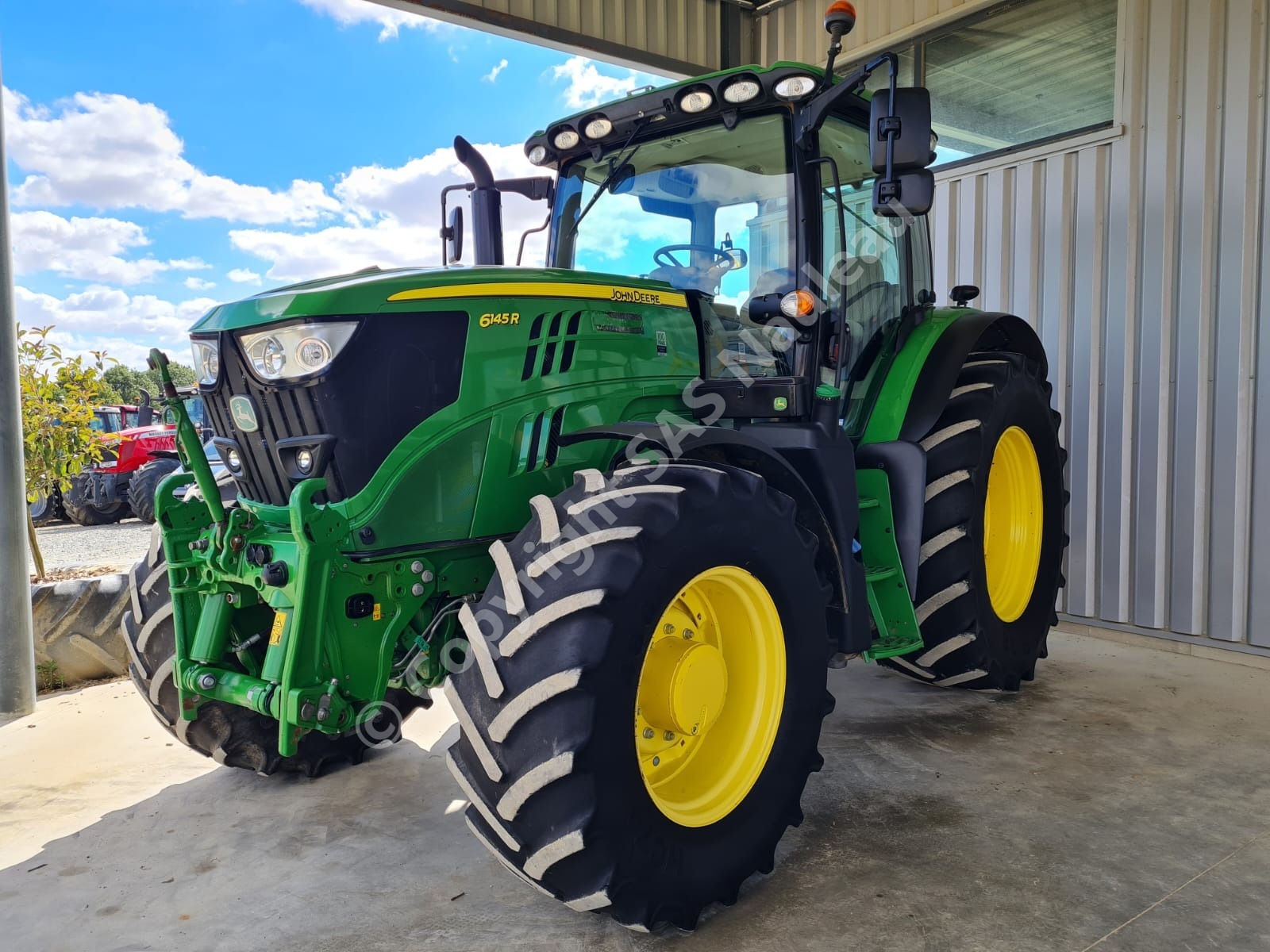 JOHN DEERE 6145R