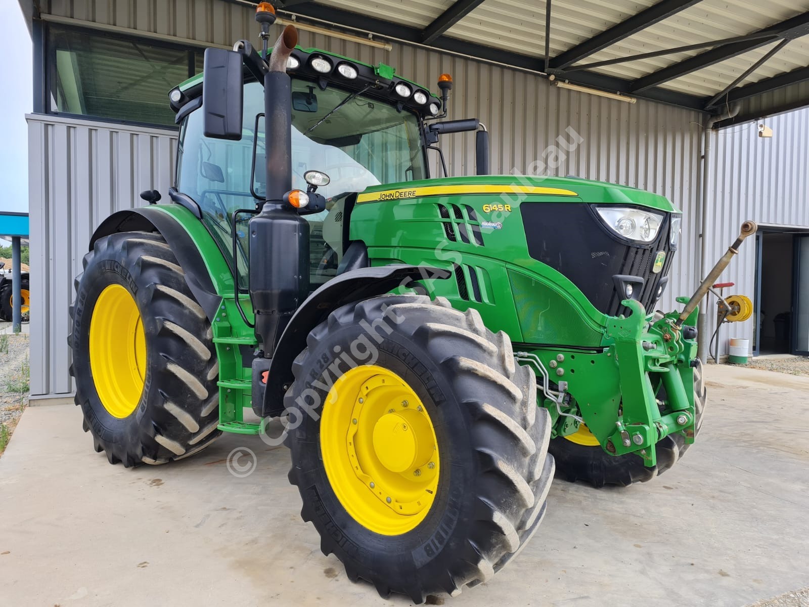 JOHN DEERE 6145R