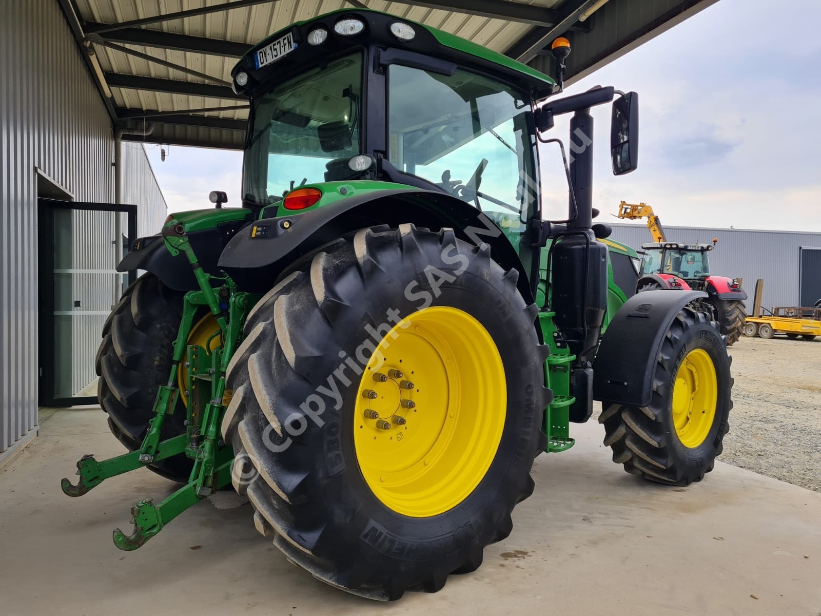 JOHN DEERE 6145R
