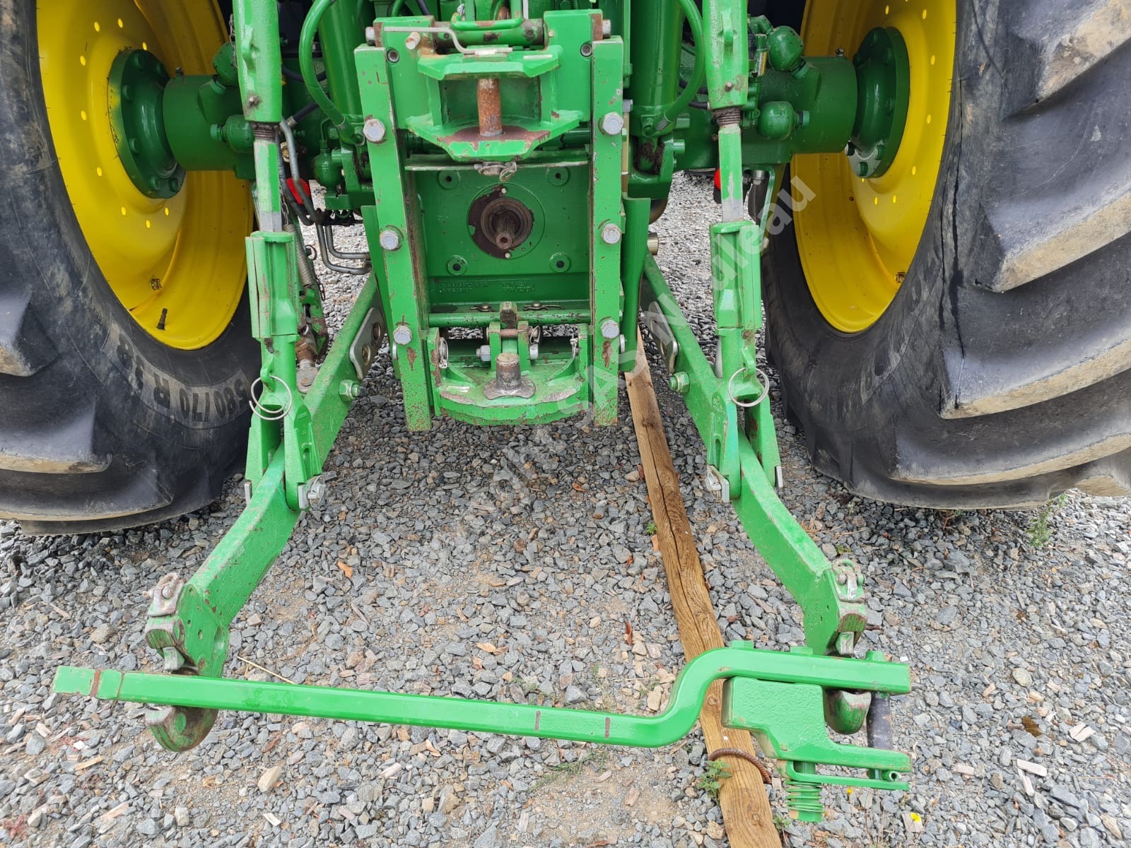 JOHN DEERE 6145R