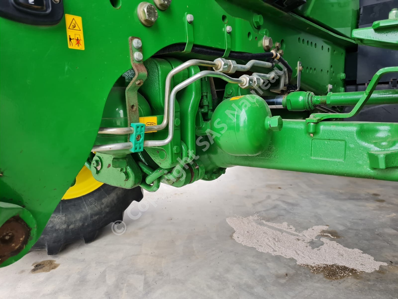 JOHN DEERE 6145R