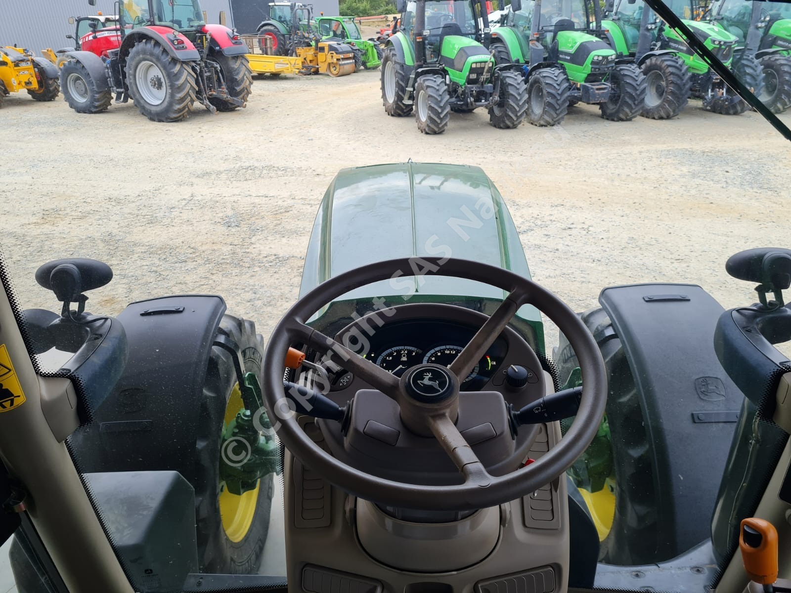 JOHN DEERE 6145R