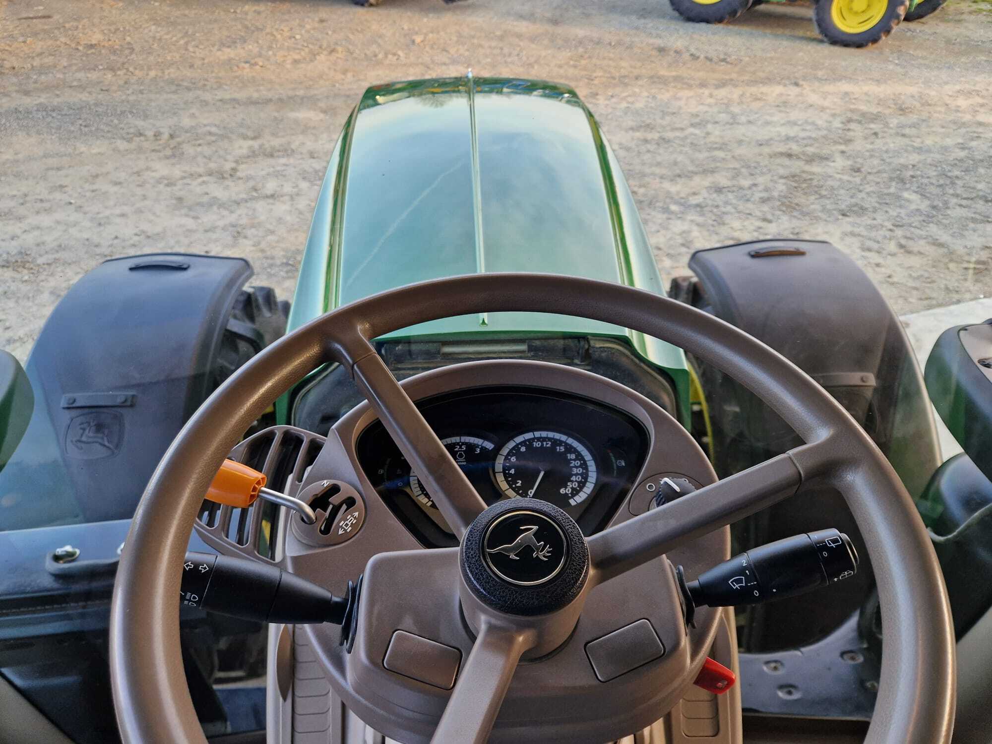 JOHN DEERE 6145R
