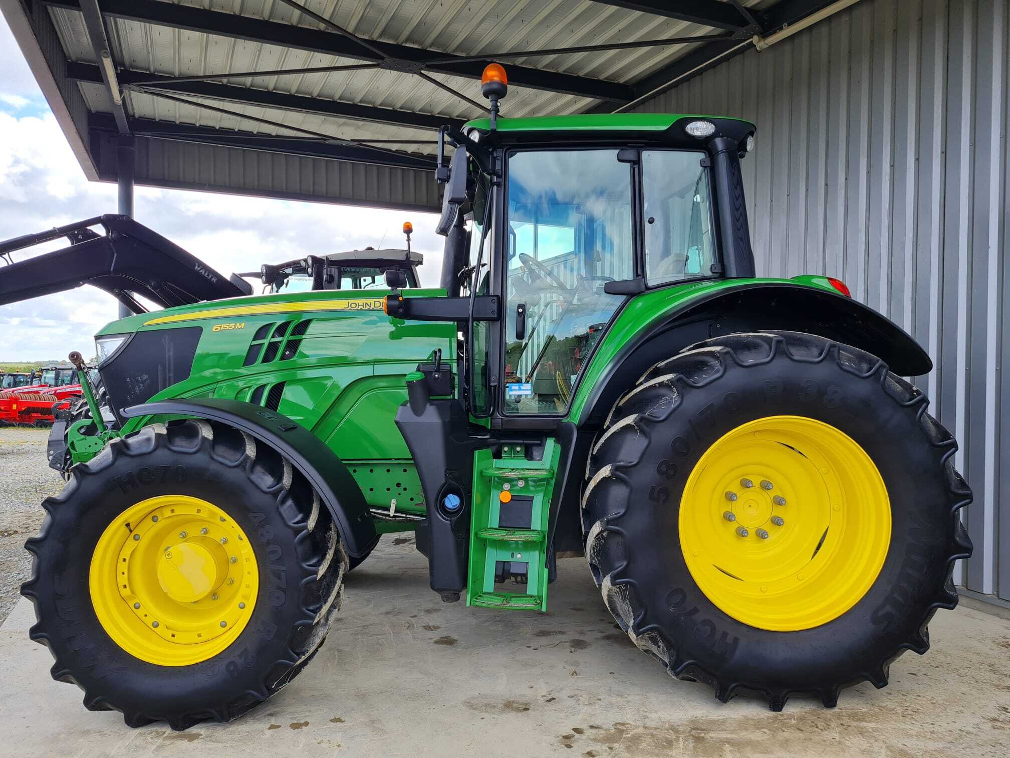 JOHN DEERE 6155M