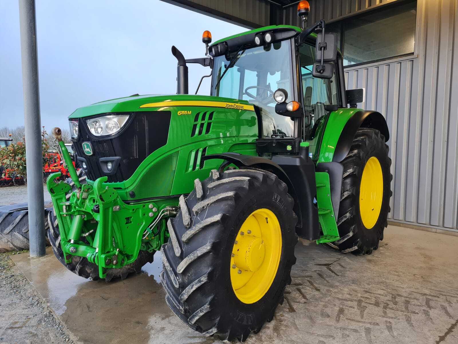 JOHN DEERE 6155M
