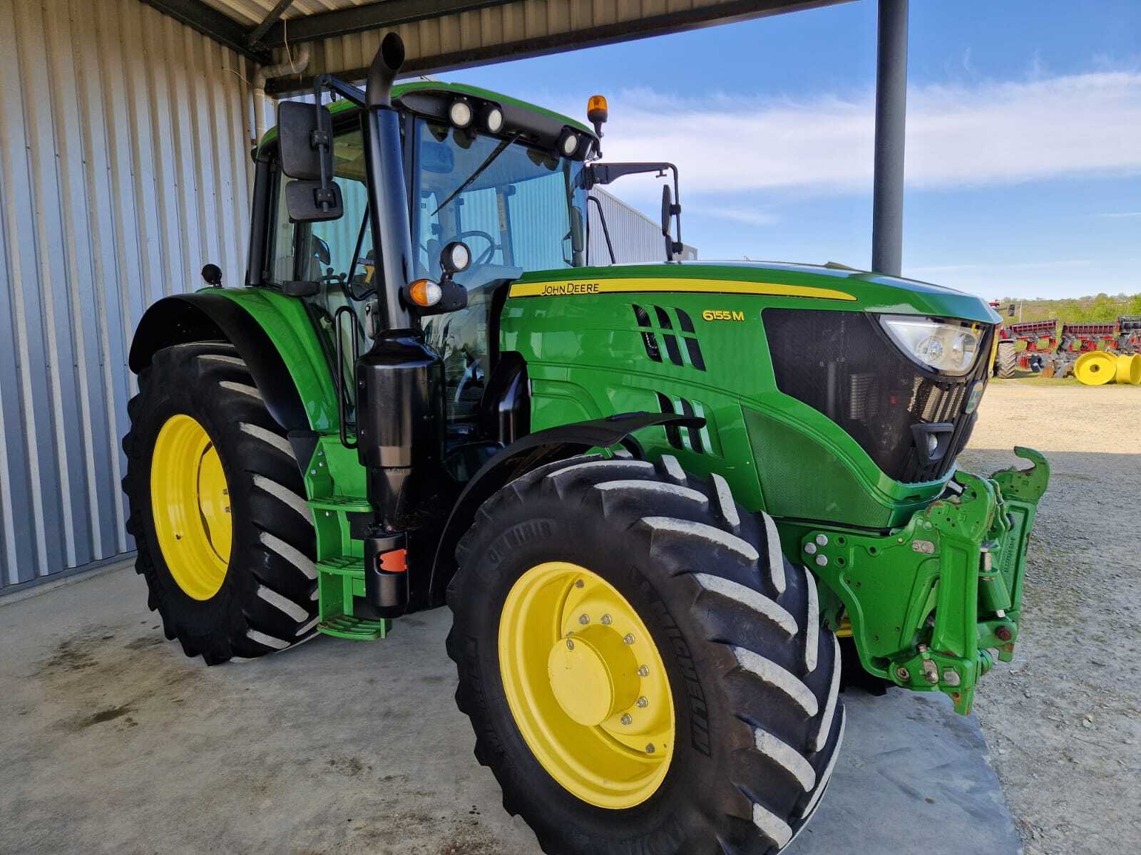 JOHN DEERE 6155M
