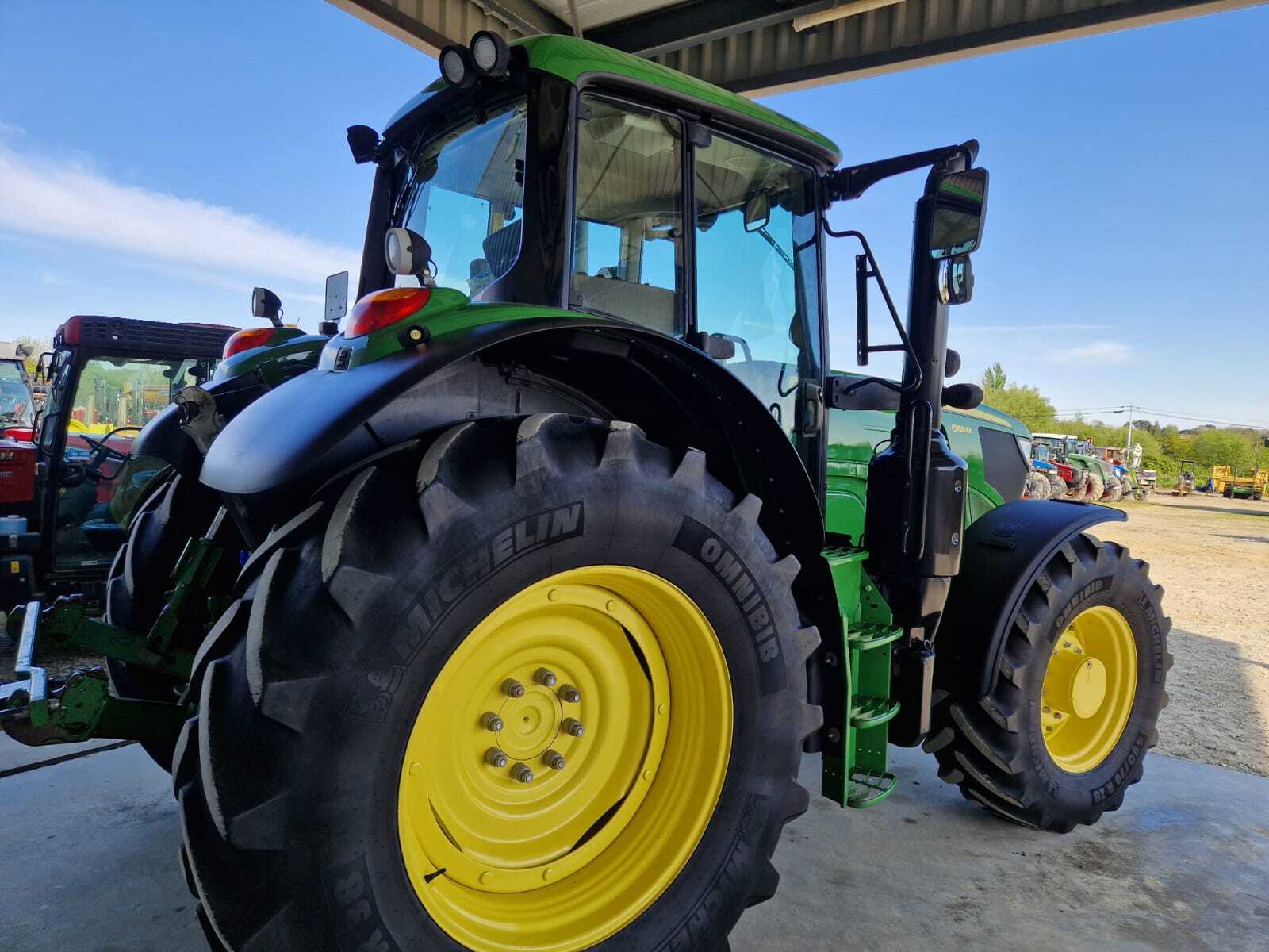 JOHN DEERE 6155M
