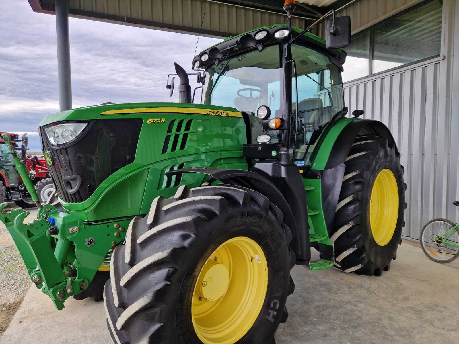 JOHN DEERE 6170R AP