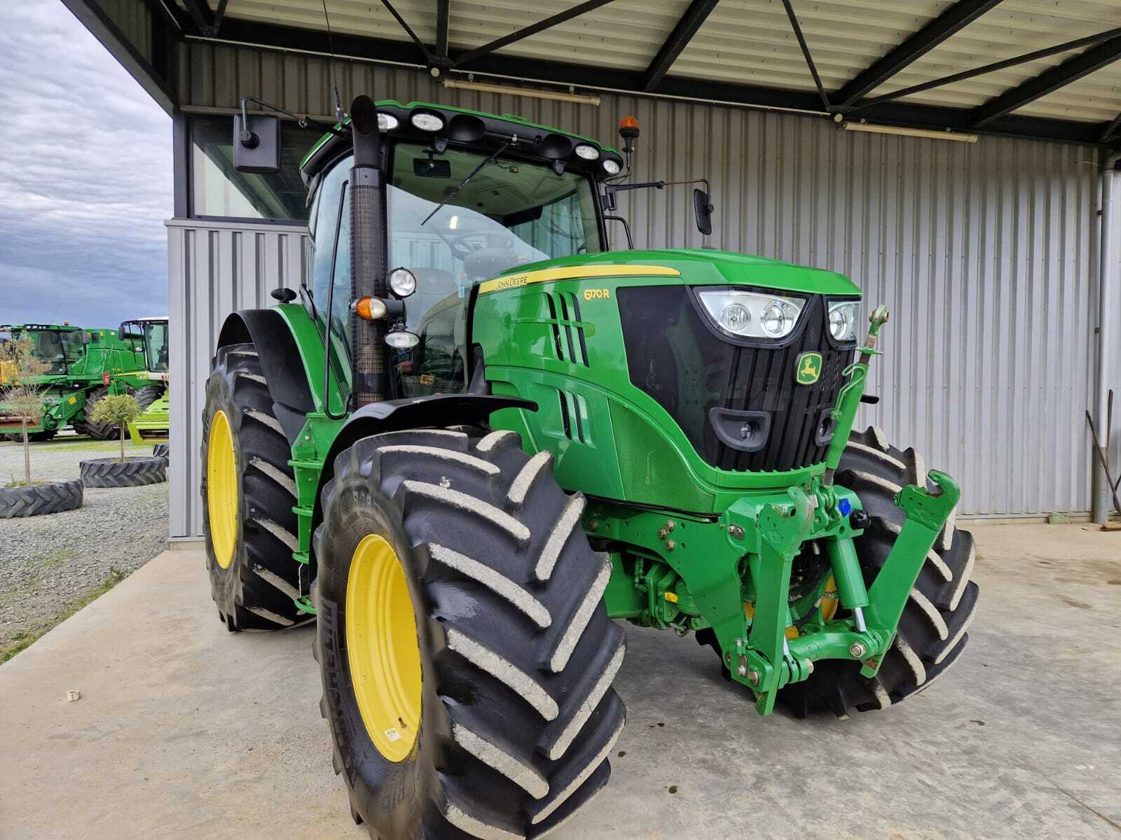 JOHN DEERE 6170R AP