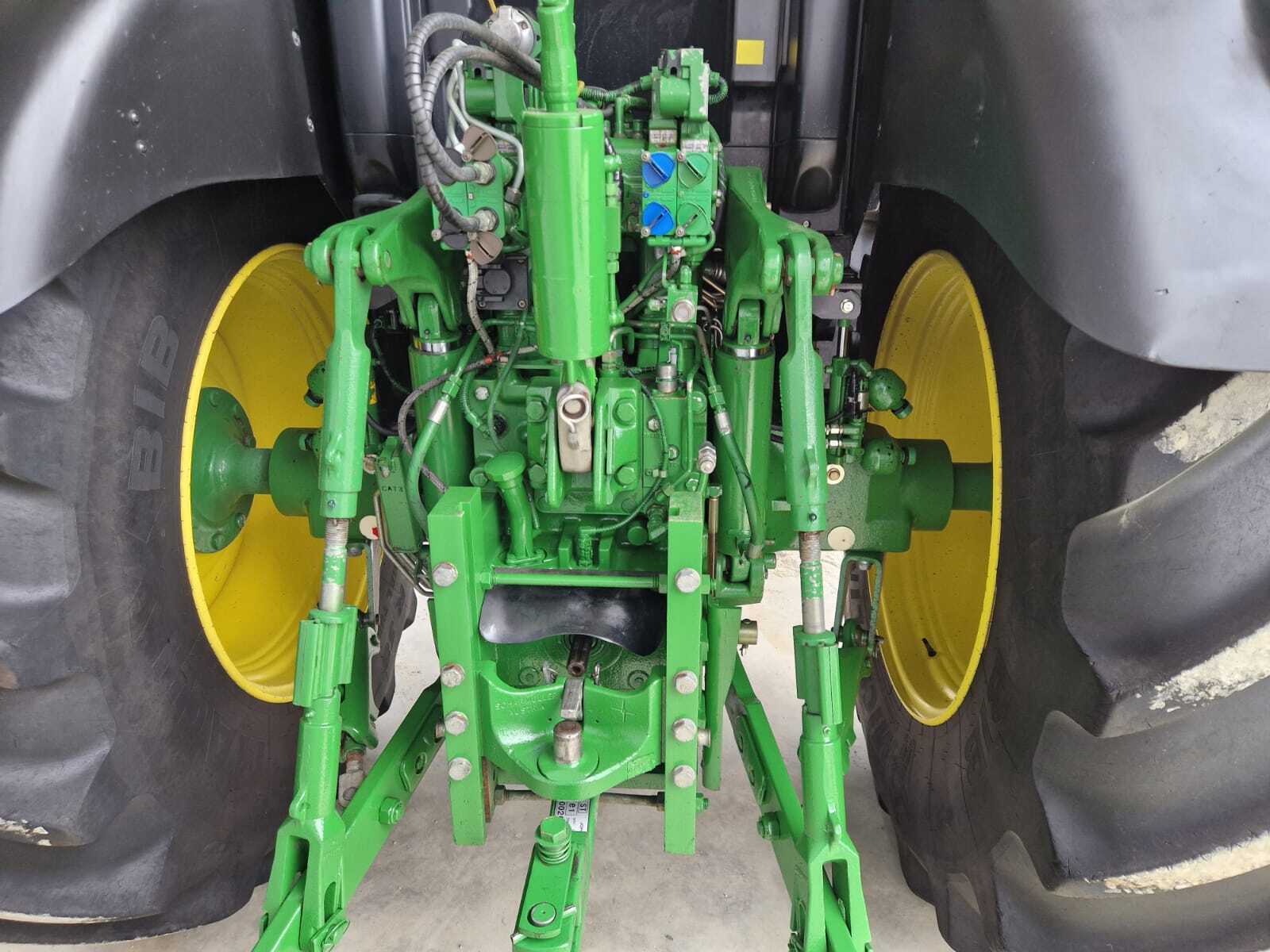 JOHN DEERE 6170R AP