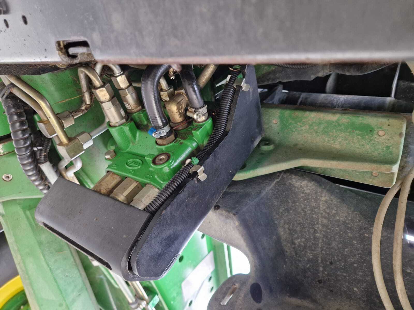 JOHN DEERE 6170R AP
