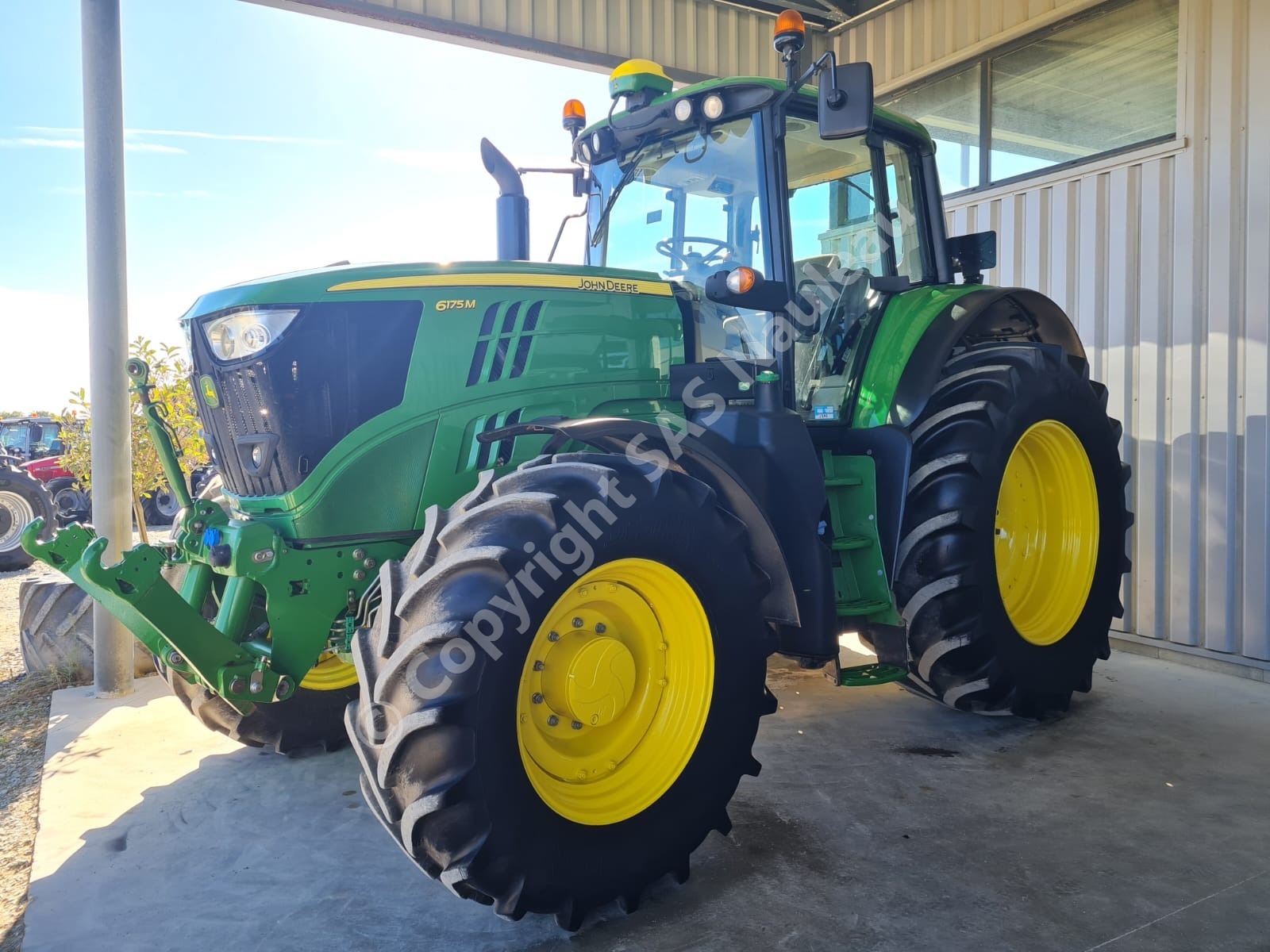 JOHN DEERE 6175M