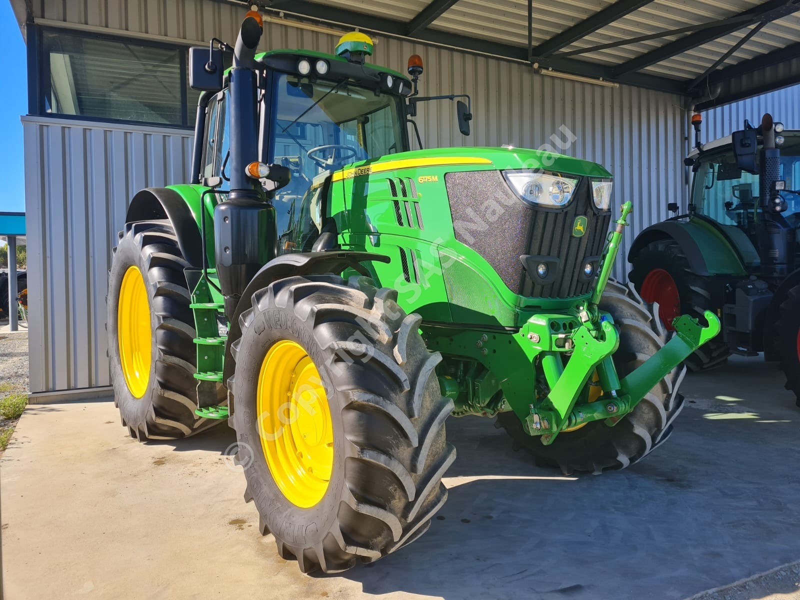 JOHN DEERE 6175M