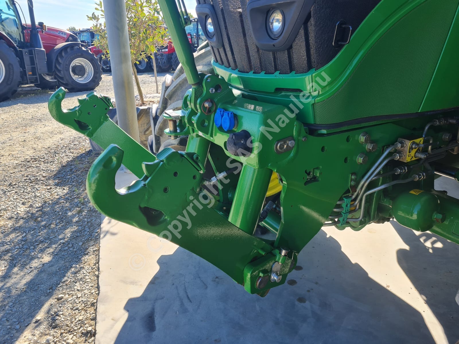 JOHN DEERE 6175M