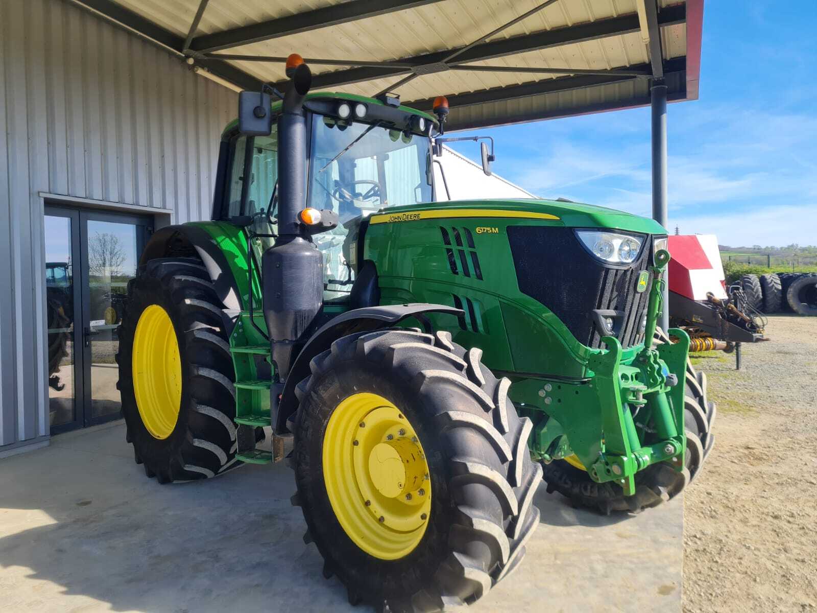 JOHN DEERE 6175M