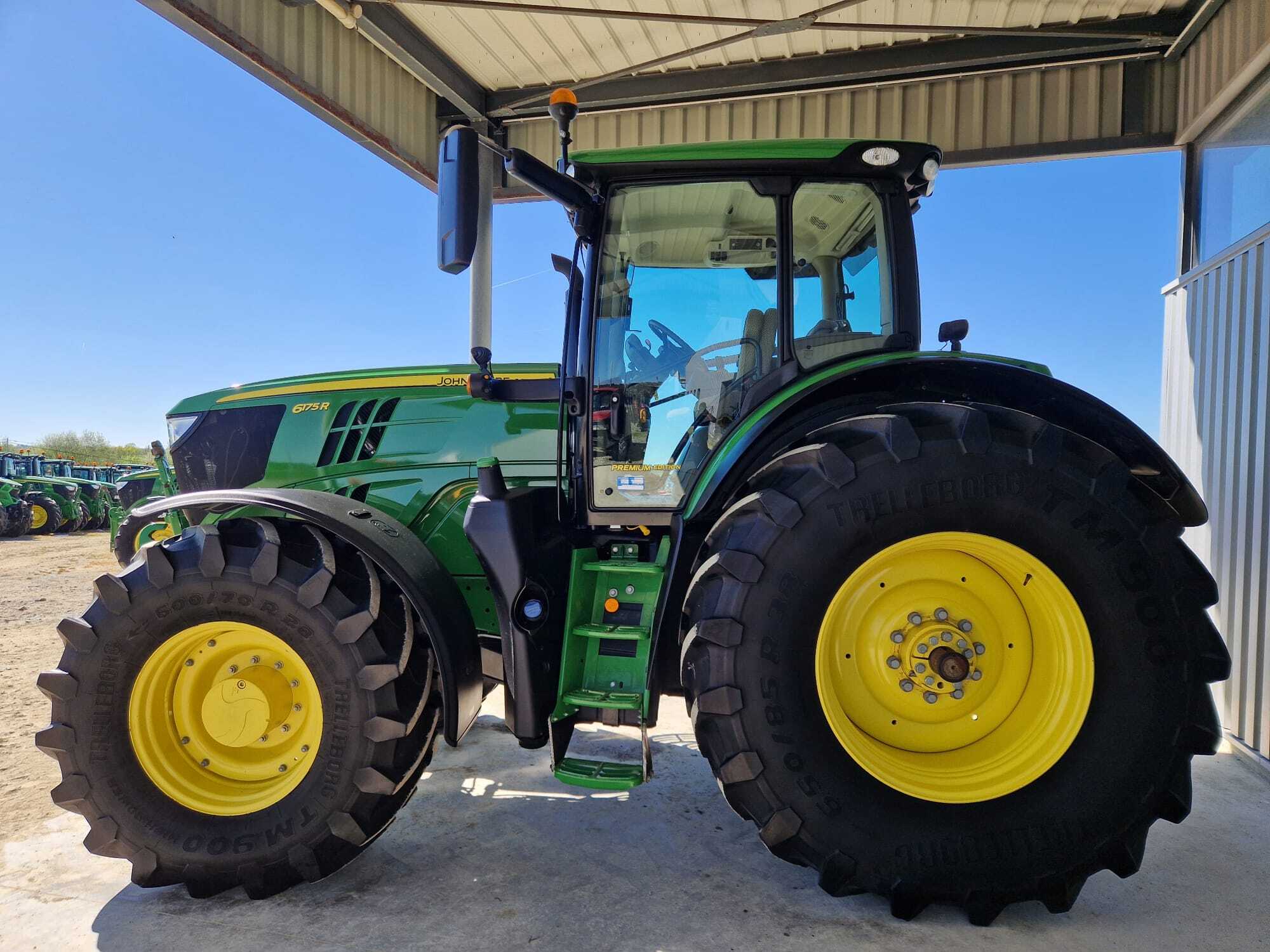 JOHN DEERE 6175R