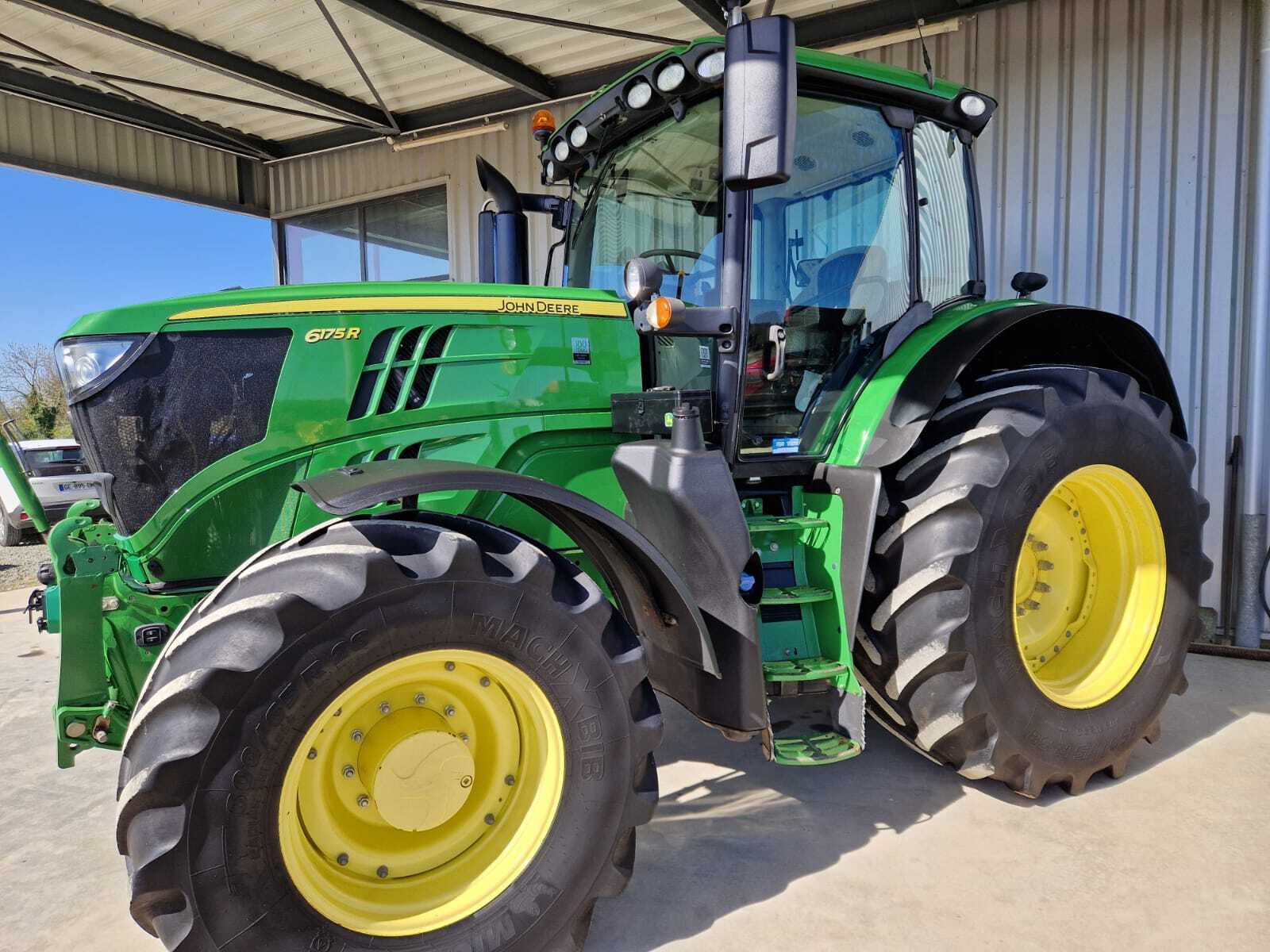 JOHN DEERE 6175R
