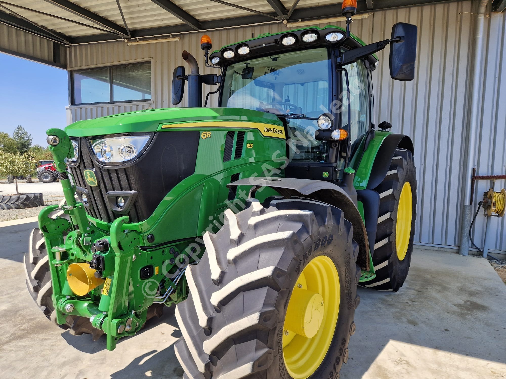 JOHN DEERE 6R185