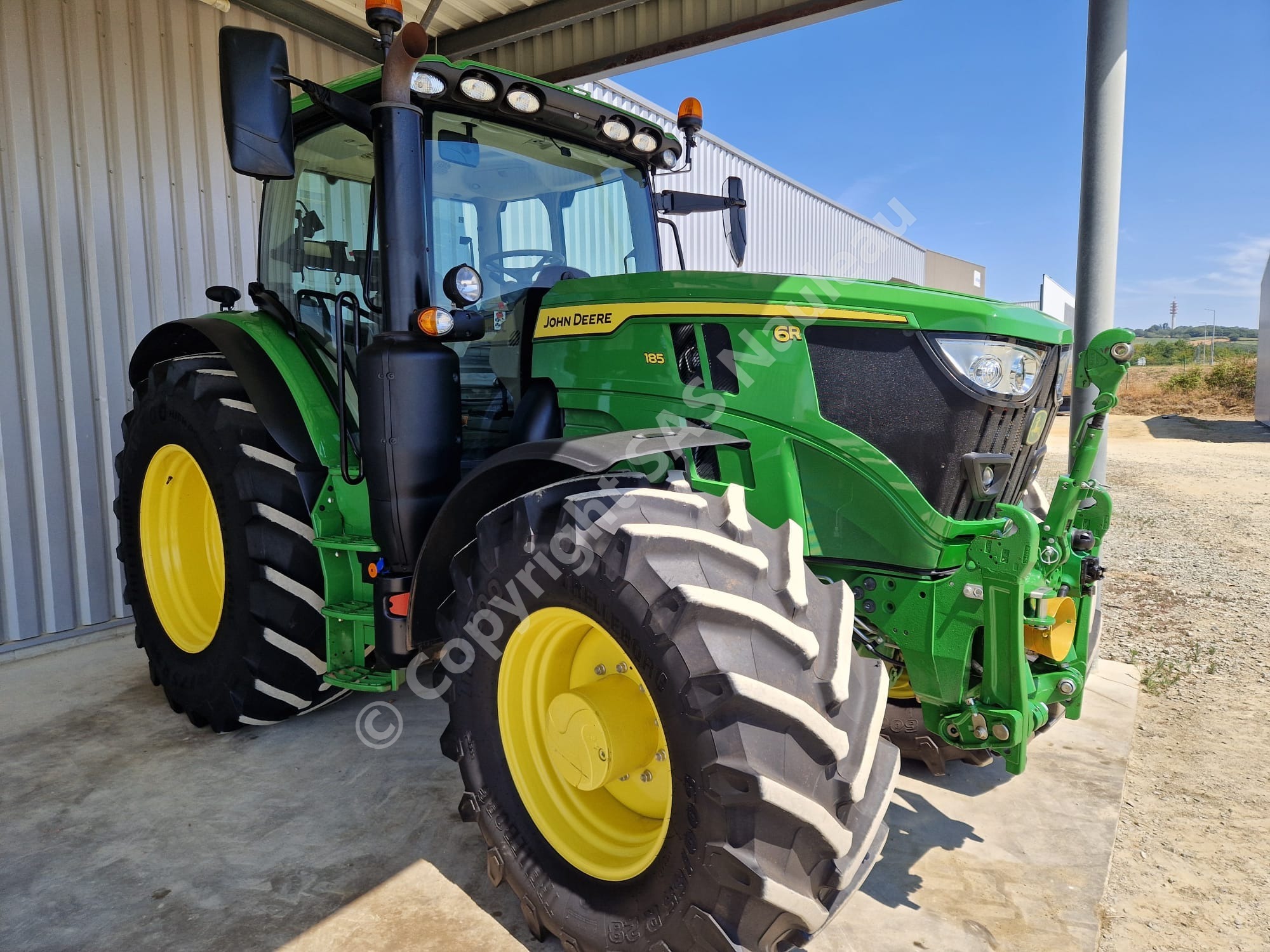 JOHN DEERE 6R185