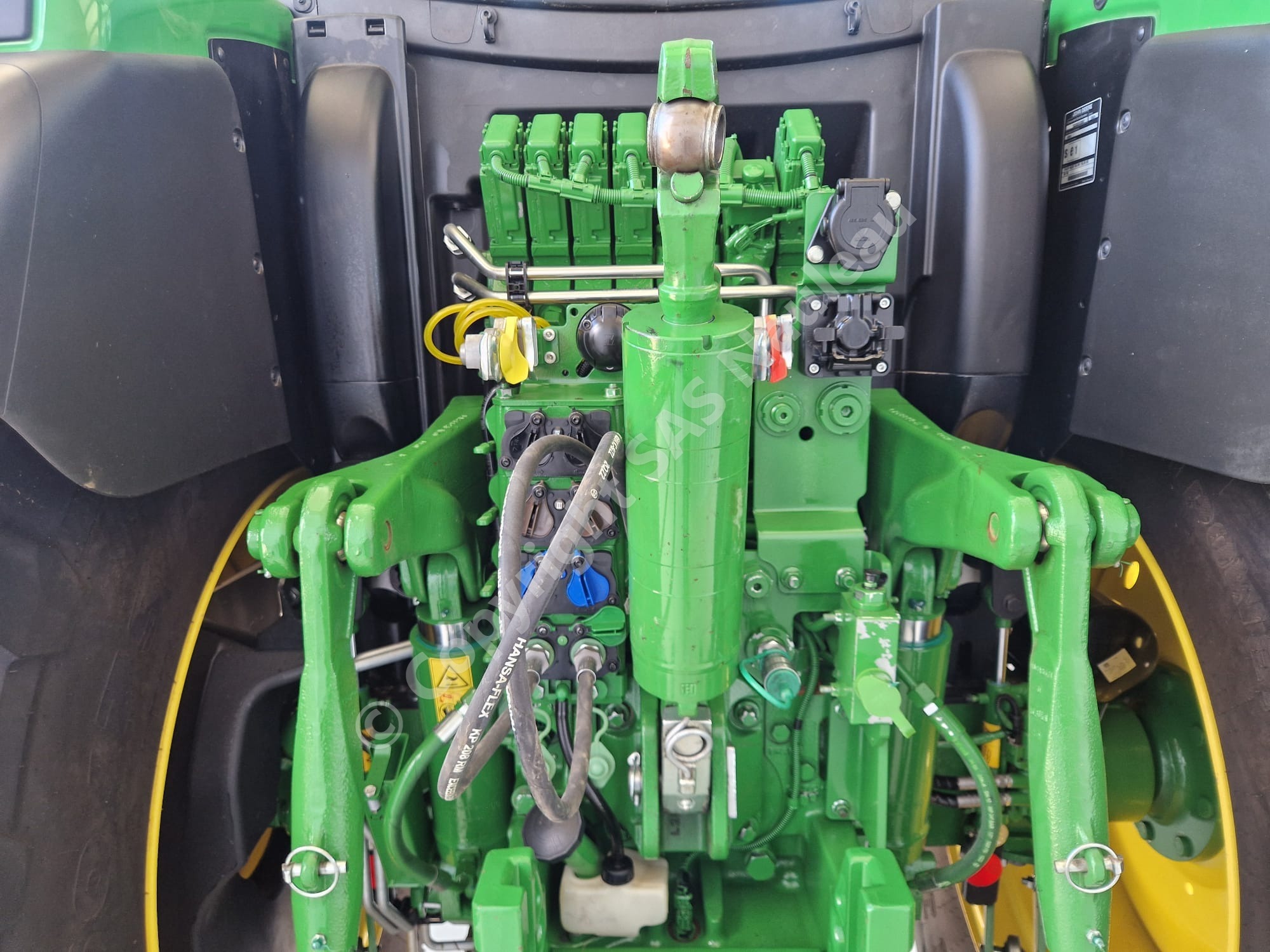 JOHN DEERE 6R185