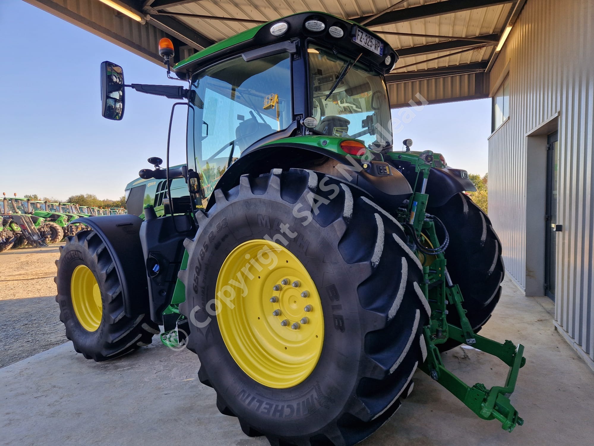JOHN DEERE 6195R