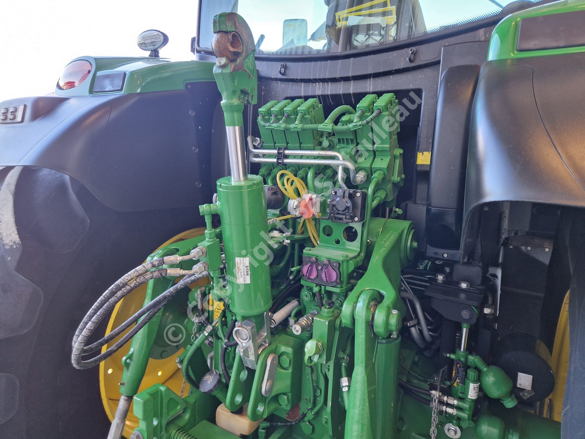 JOHN DEERE 6195R