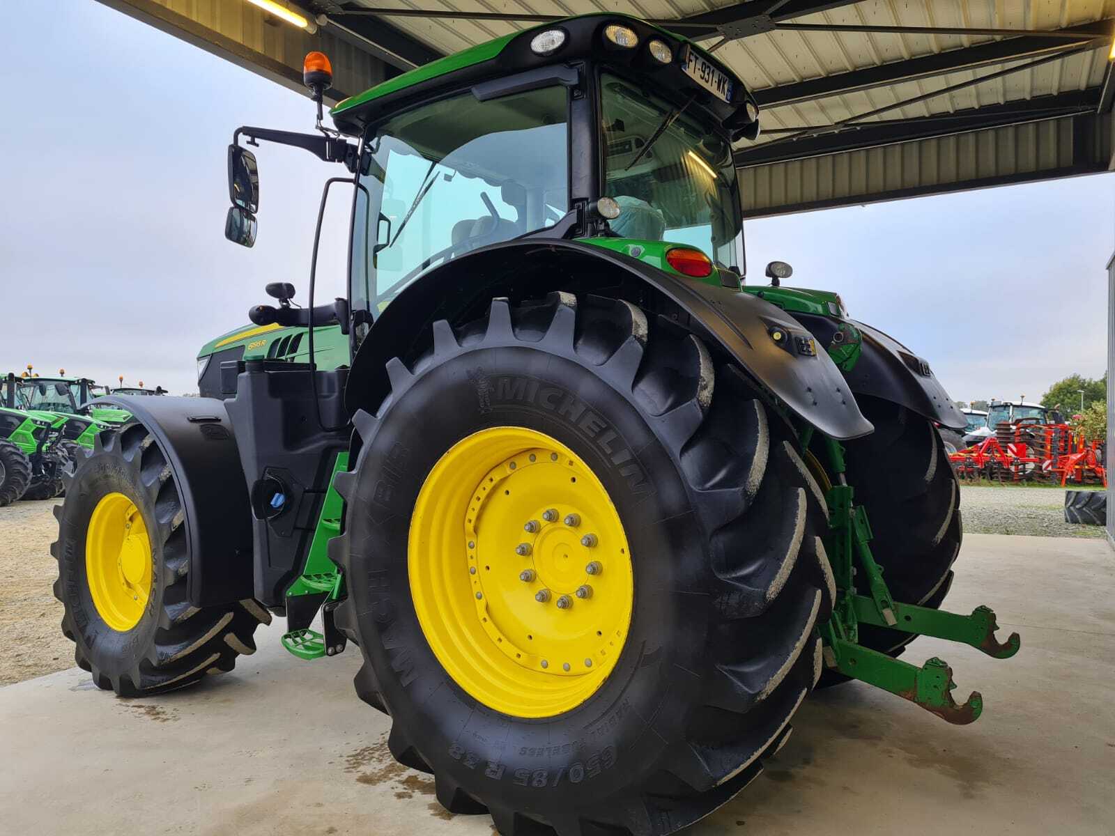 JOHN DEERE 6195R